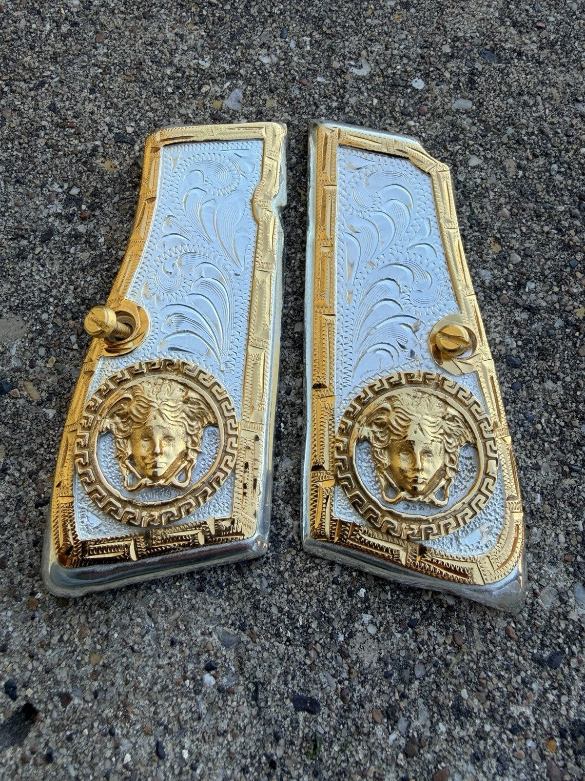 Browning Hi-Power 9mm Versace Gold Gun Pistol Grip Cachas & 2 24K Screws