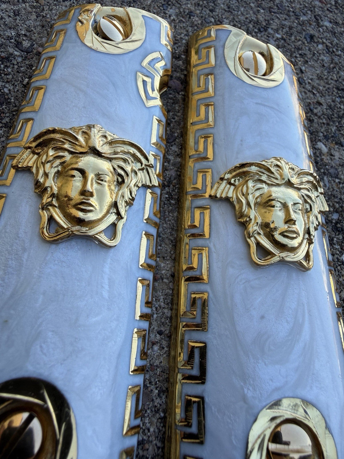 1911 45 38 Super Full Size Versace Gold Gun Pistol Grip Cachas & 24K Screws