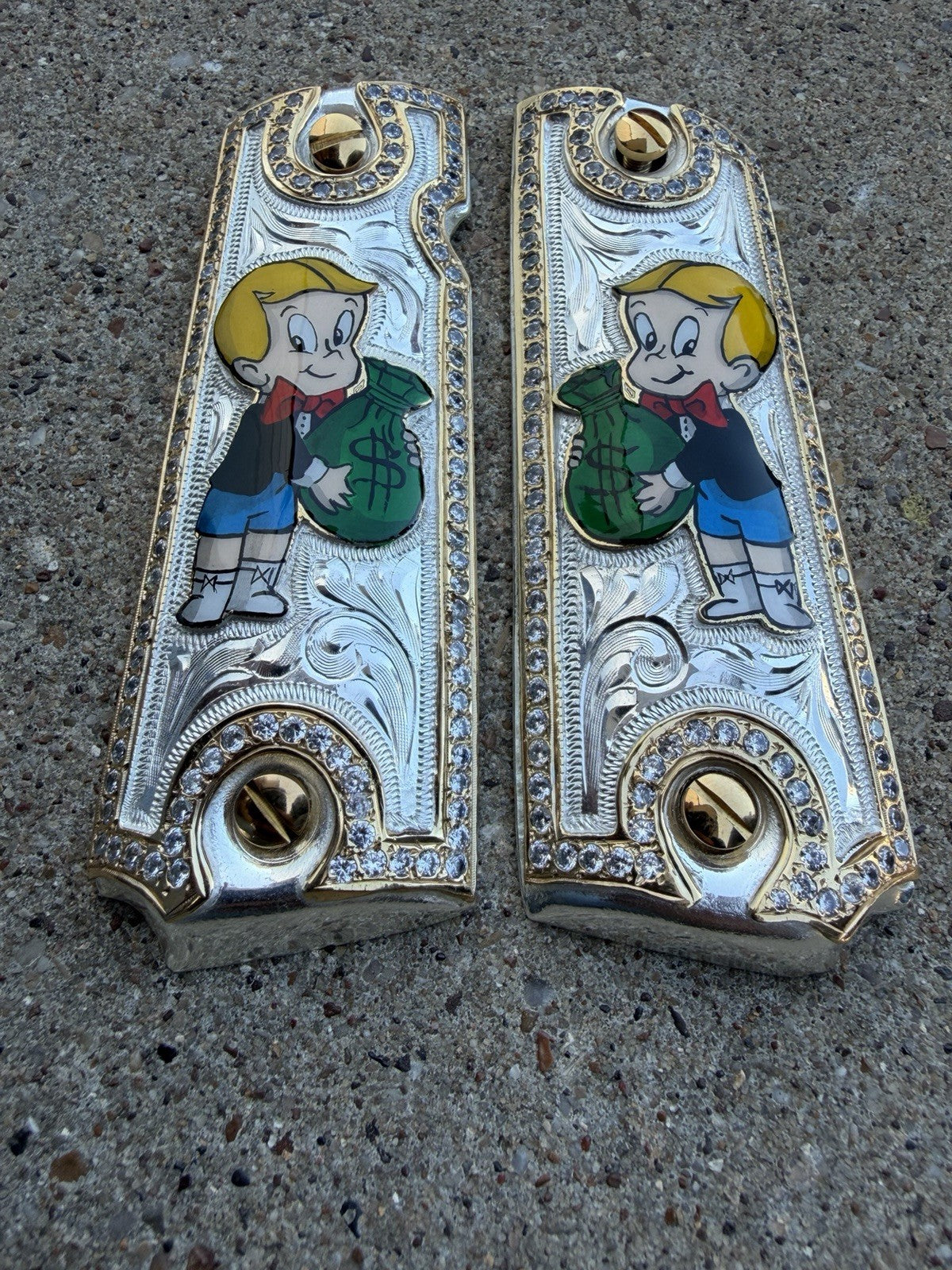 1911 ZIRCONIA 45 38 SUPER RICHIE RICH GOLD GUN PISTOL GRIP CACHAS & 24K  SCREWS