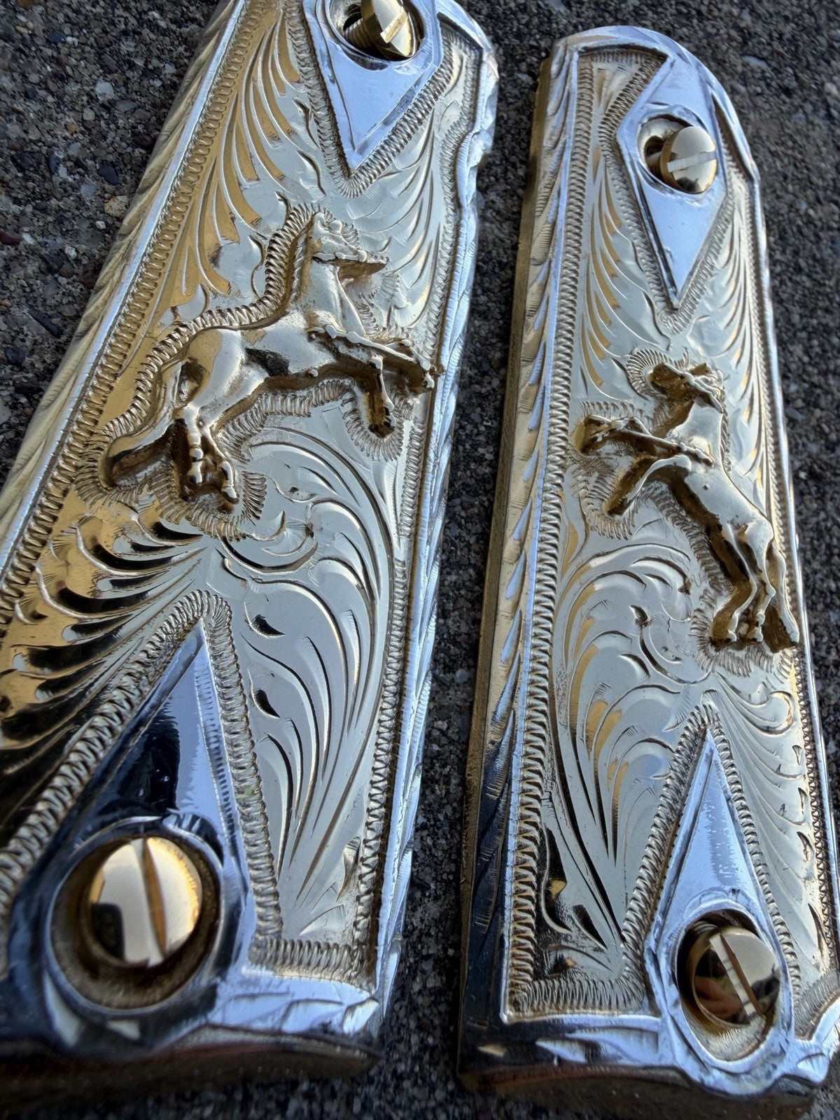 1911 45 38 Super Full Size Horse Gold Gun Pistol Grip Cachas & 24K Screws