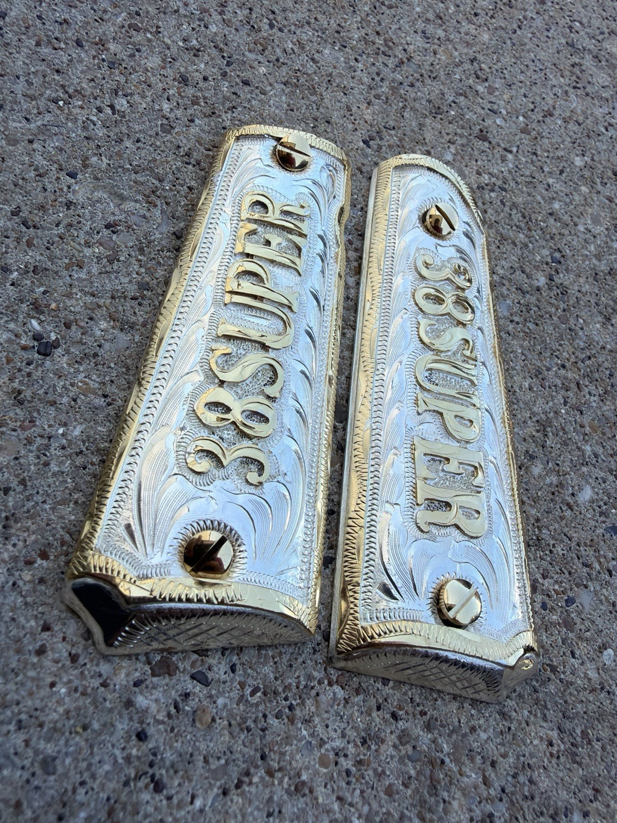 1911 45 38 Super Full Size Gold Gun Pistol Grip Cachas Chapeado & 24K Screws