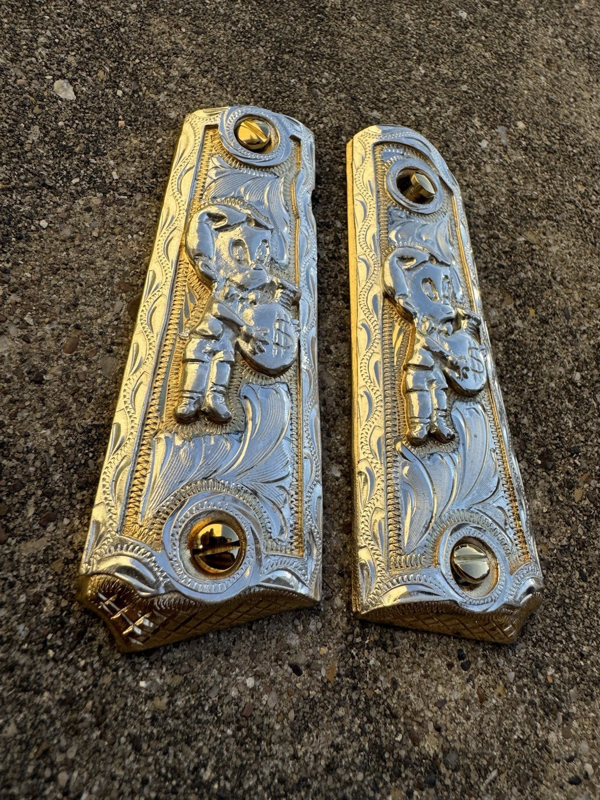 1911 45 38 Super Full Size Richie Rich Gold Gun Pistol Grip Cachas & 24K Screws
