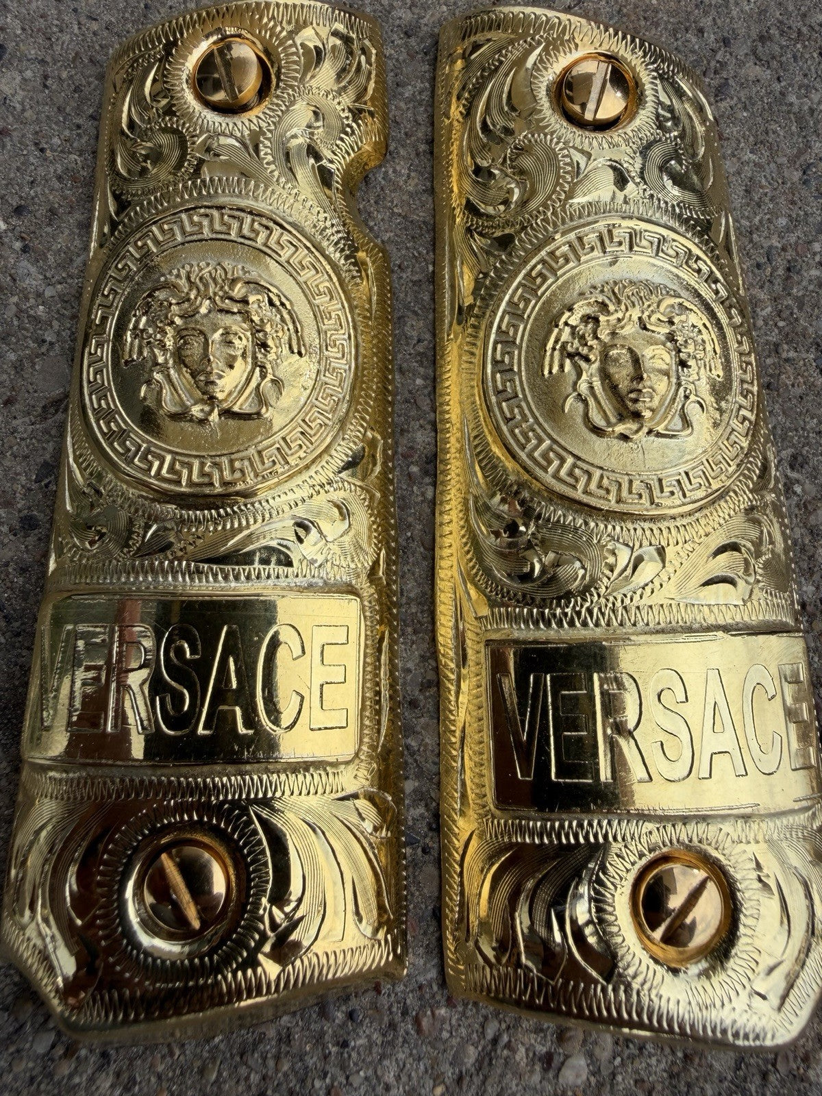 1911 45 38 Super Full Size Versace Gold Gun Pistol Grip Cachas & 24K Screws