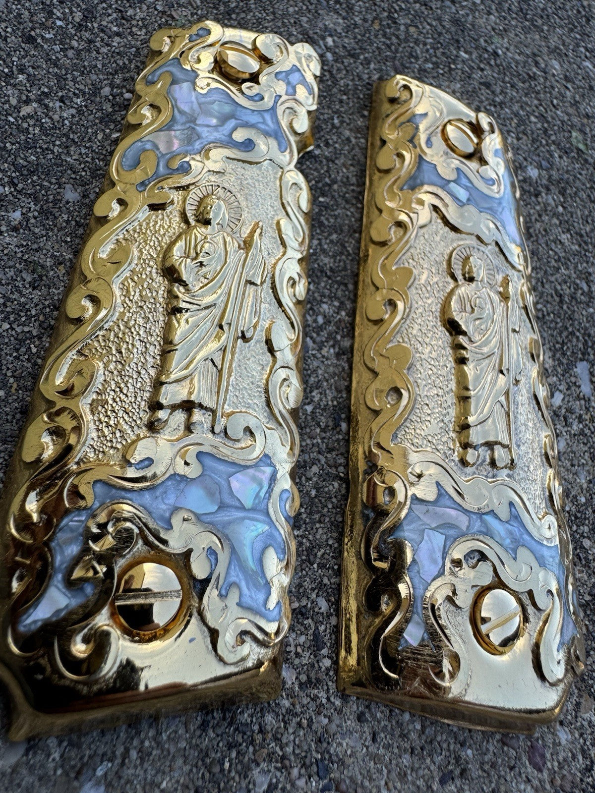 1911 45 38 Super Full Size San Judas Gold Gun Pistol Grip Cachas & 24K Screws