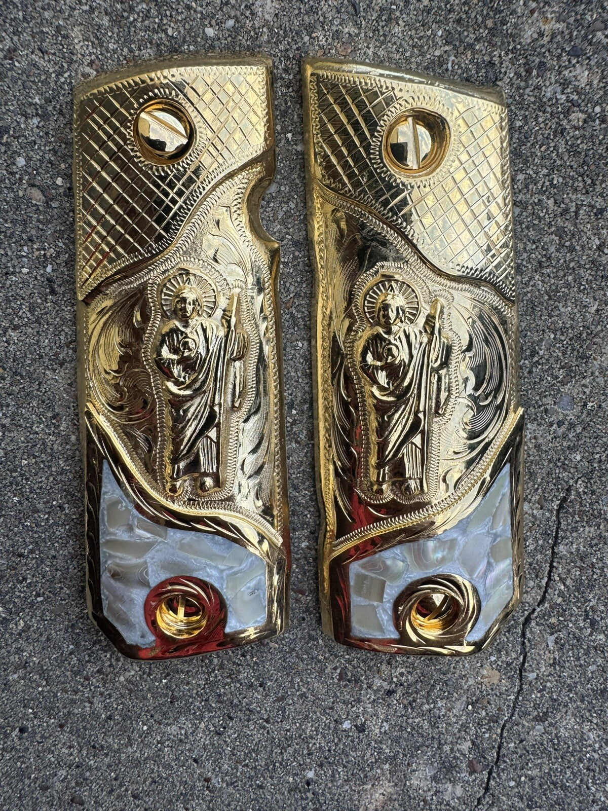 1911 45 38 Super Full Size San Judas Gold Gun Pistol Grips Cachas & 24K Screws