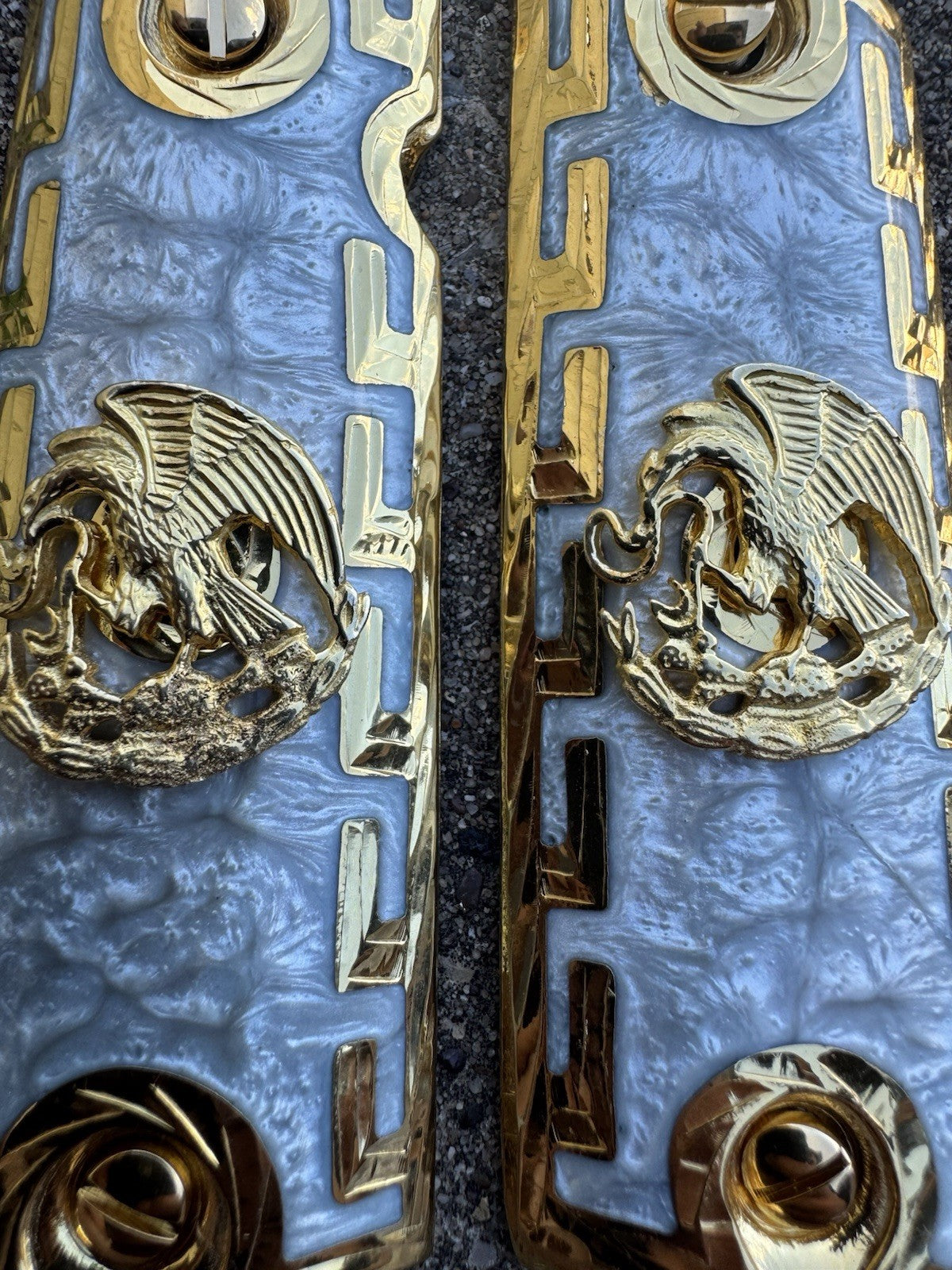 1911 45 38 Super Full Size Aguila Gold Gun Pistol Grip Cachas & 24K Screws