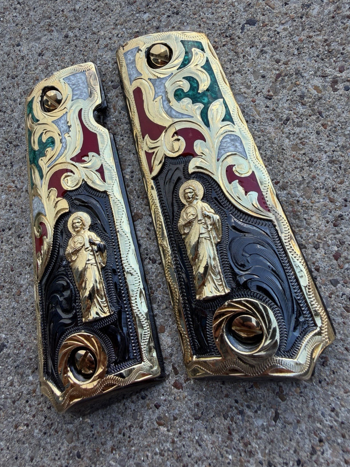 1911 45 38 Super Full Size San Judas Gold Gun Pistol Grip Cachas & 24K Screws