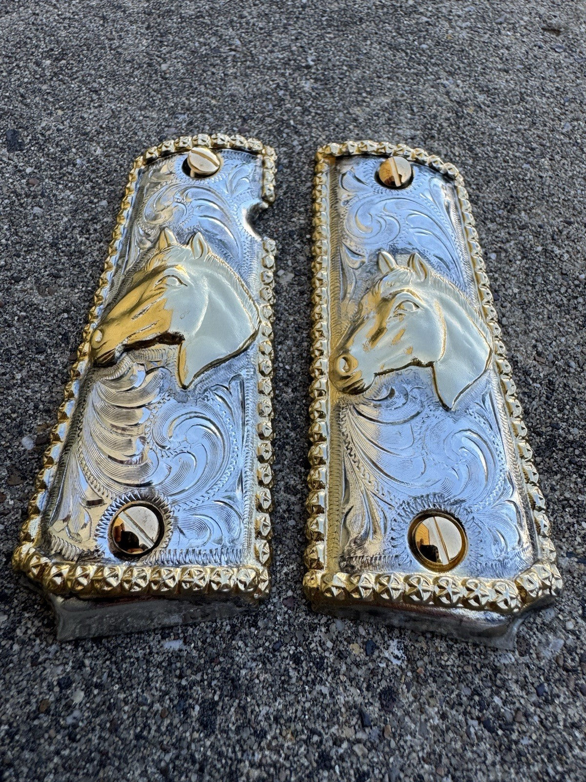 1911 45 38 Super Full Size Gold Gun Pistol Grip Cachas Chapeado & 24K Screws