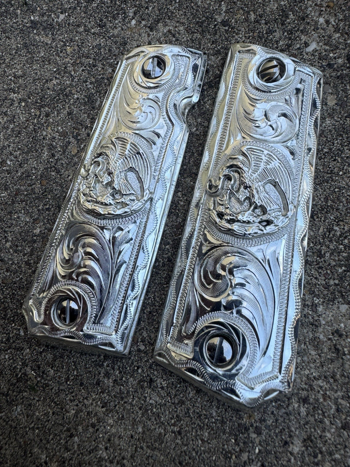 1911 45 38 Super Full Size Aguila Gun Pistol Grip Cachas & Polished Screws