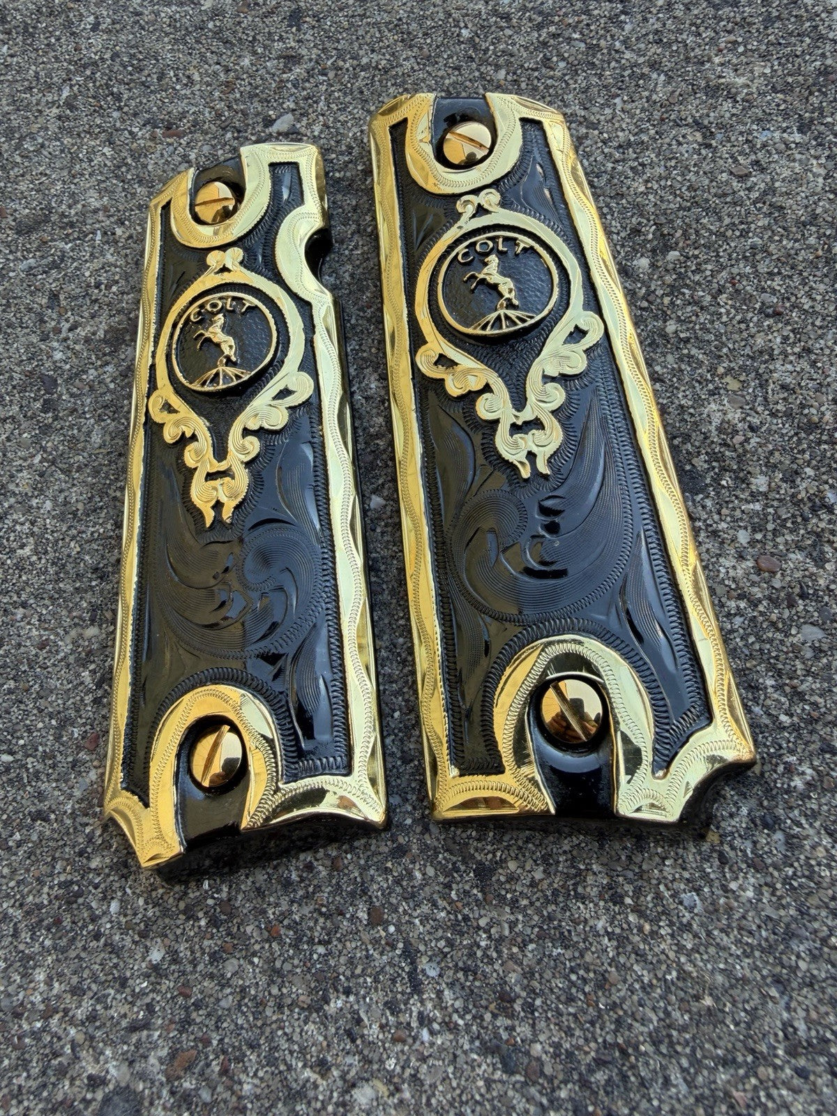 1911 45 38 Super Full Size Horse Gold Gun Pistol Grip Cachas & 24K Screws