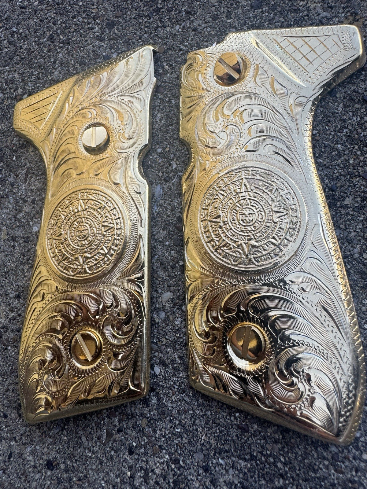 Beretta 92FS Cachas Scorpion Gold Plated Pistol Custom Grips & Gold Screws