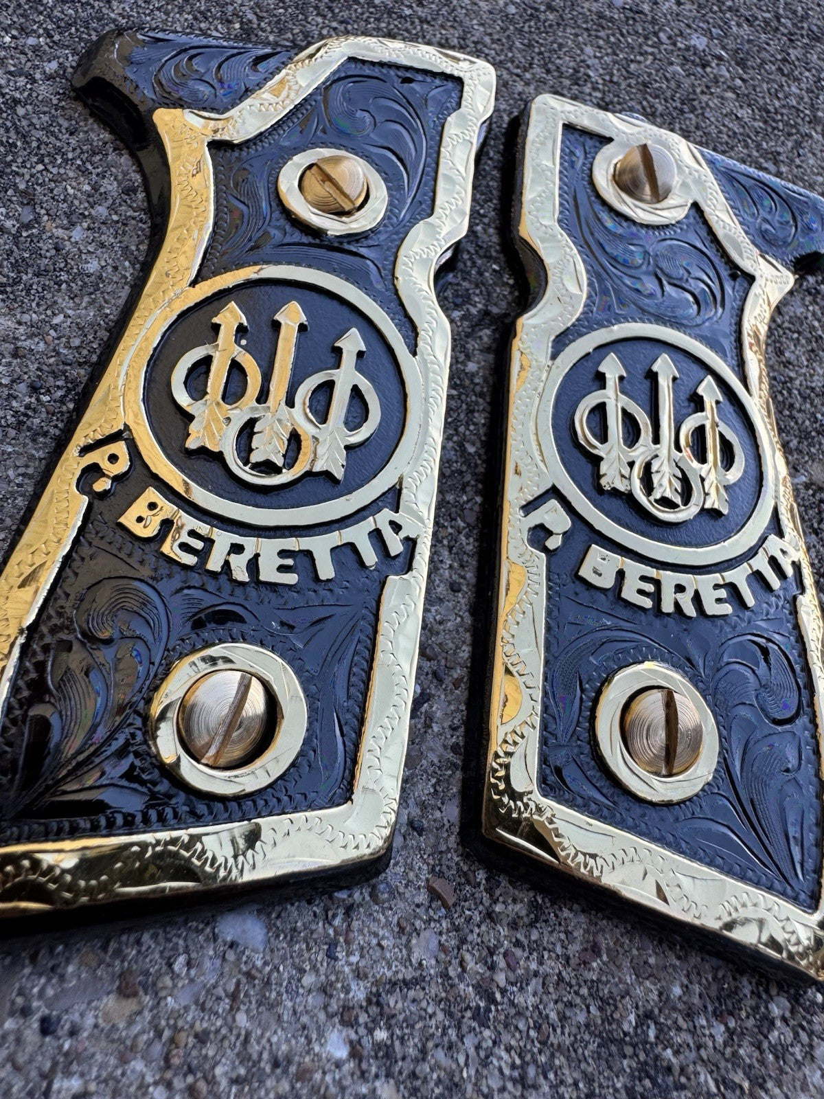 Beretta 92FS Cachas Gold Plated Pistol Custom Grips & Gold Screws