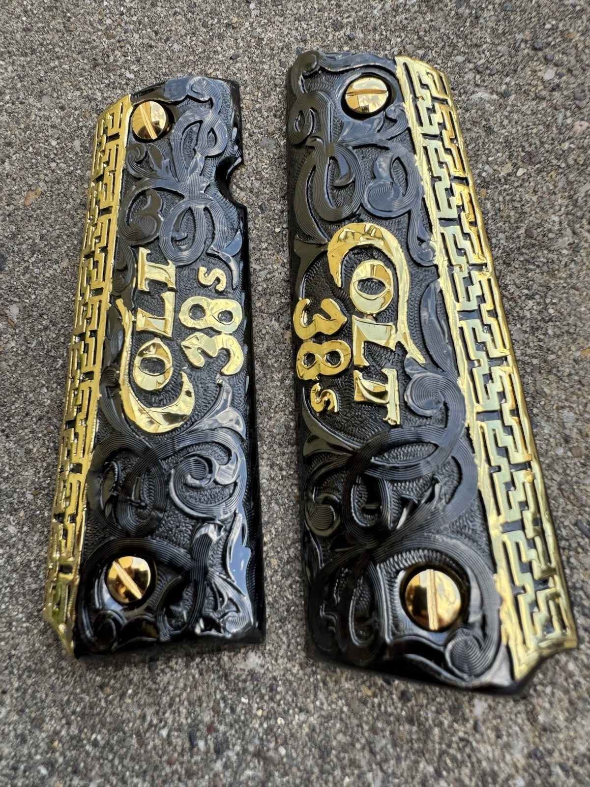 1911 45 38 Super Full Size Colt Gold Gun Pistol Grip Cachas & 24K Screws