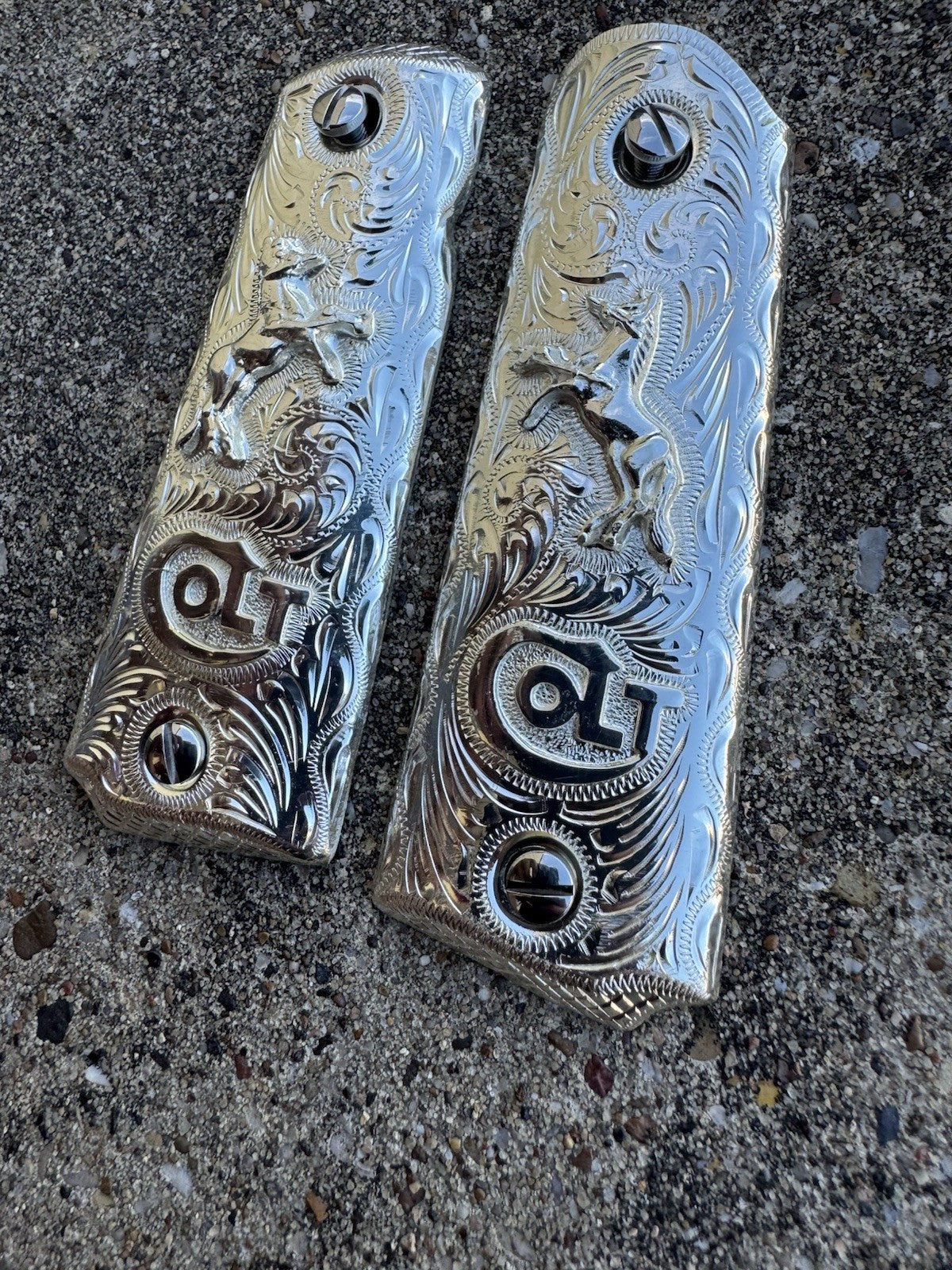 1911 45 38 Super Full Size Colt Horse Gun Pistol Grip Cachas & Polished Screws