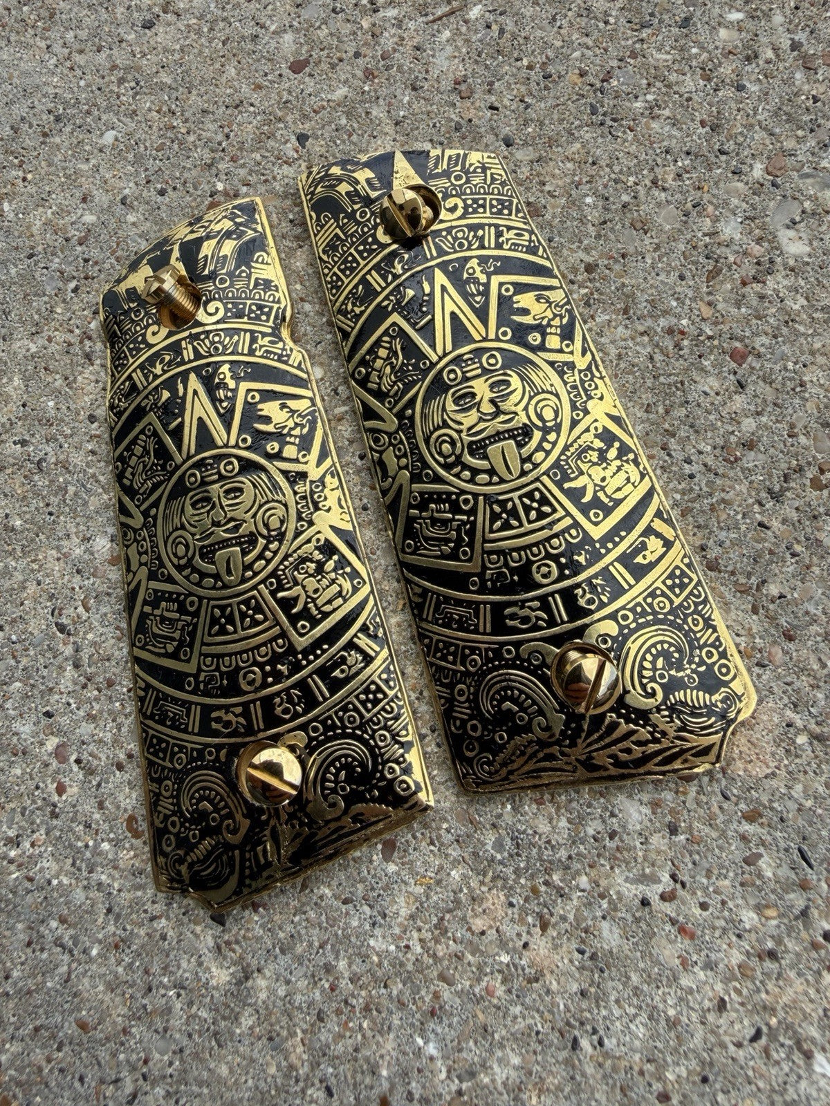 1911 Compact Officers Pistol Grips Aztec Cachas Gun Grips Gold Plated & Screws
