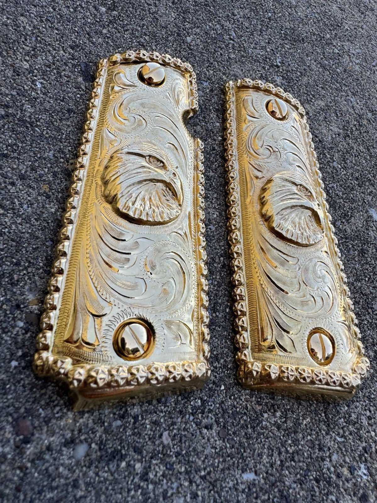 1911 45 38 Super Full Size Gold Gun Pistol Grip Cachas Chapeado & 24K Screws