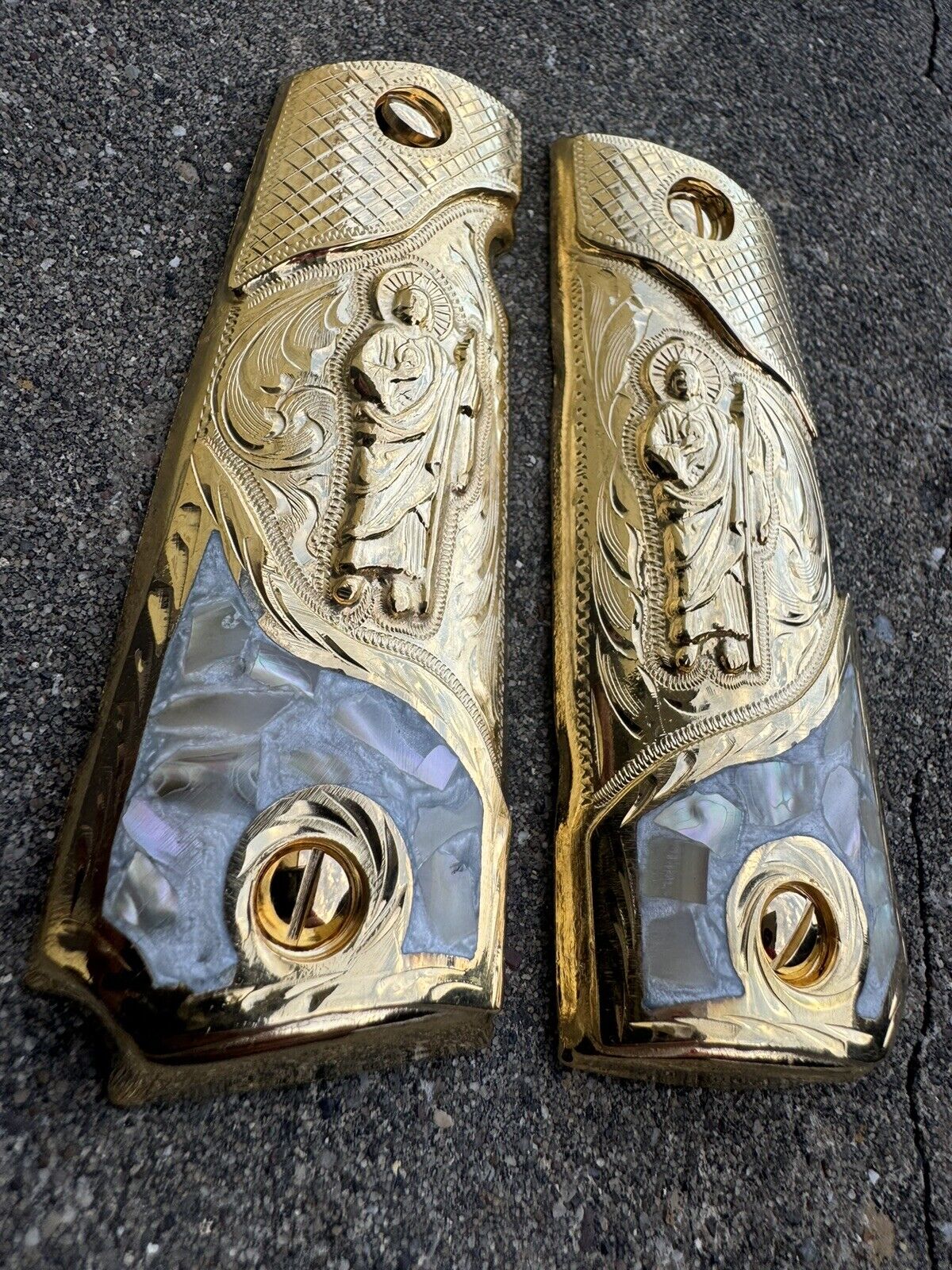 1911 45 38 Super Full Size San Judas Gold Gun Pistol Grips Cachas & 24K Screws