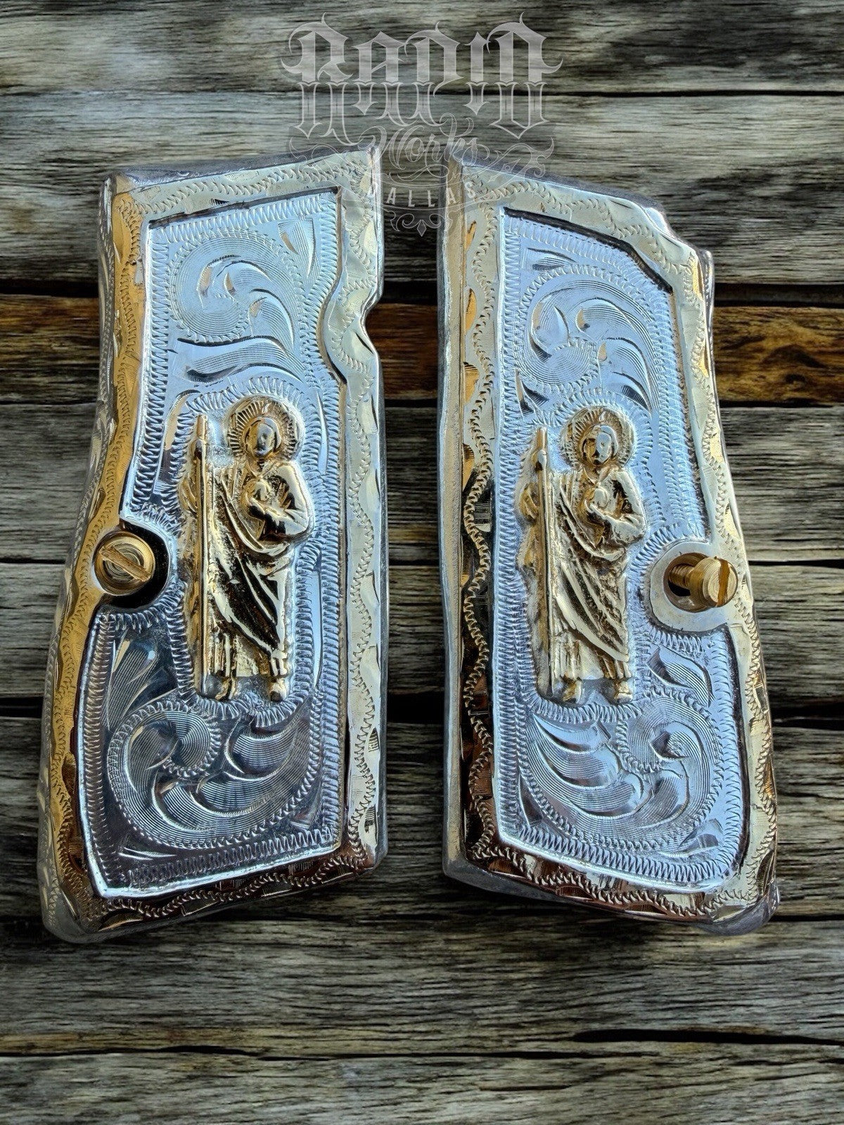 Browning Hi-Power 9mm San Judas Gold Gun Pistol Grip Cachas & 2 24K Screws