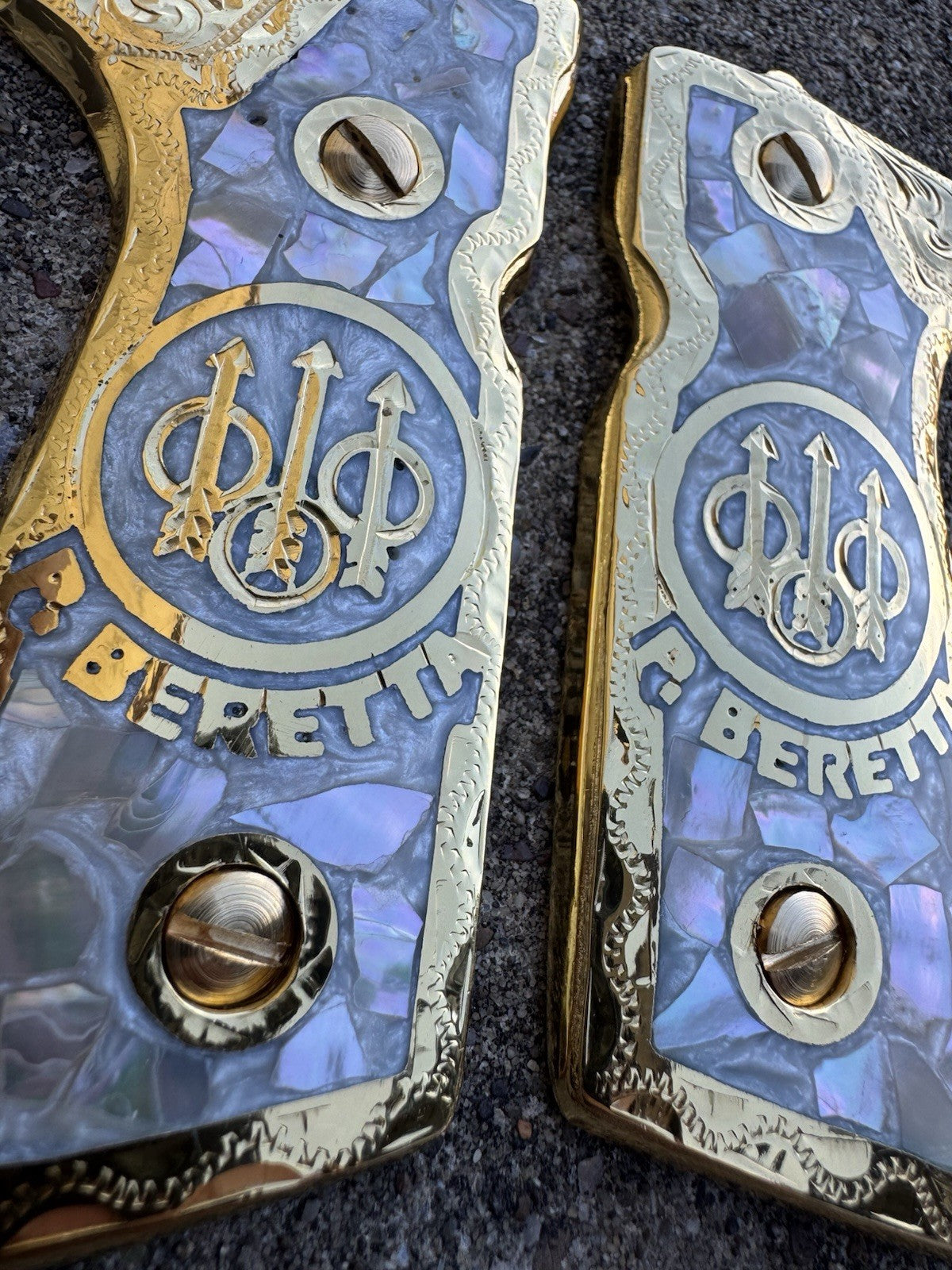 Beretta 92FS Cachas Gold Plated Pistol Custom Grips & Gold Screws