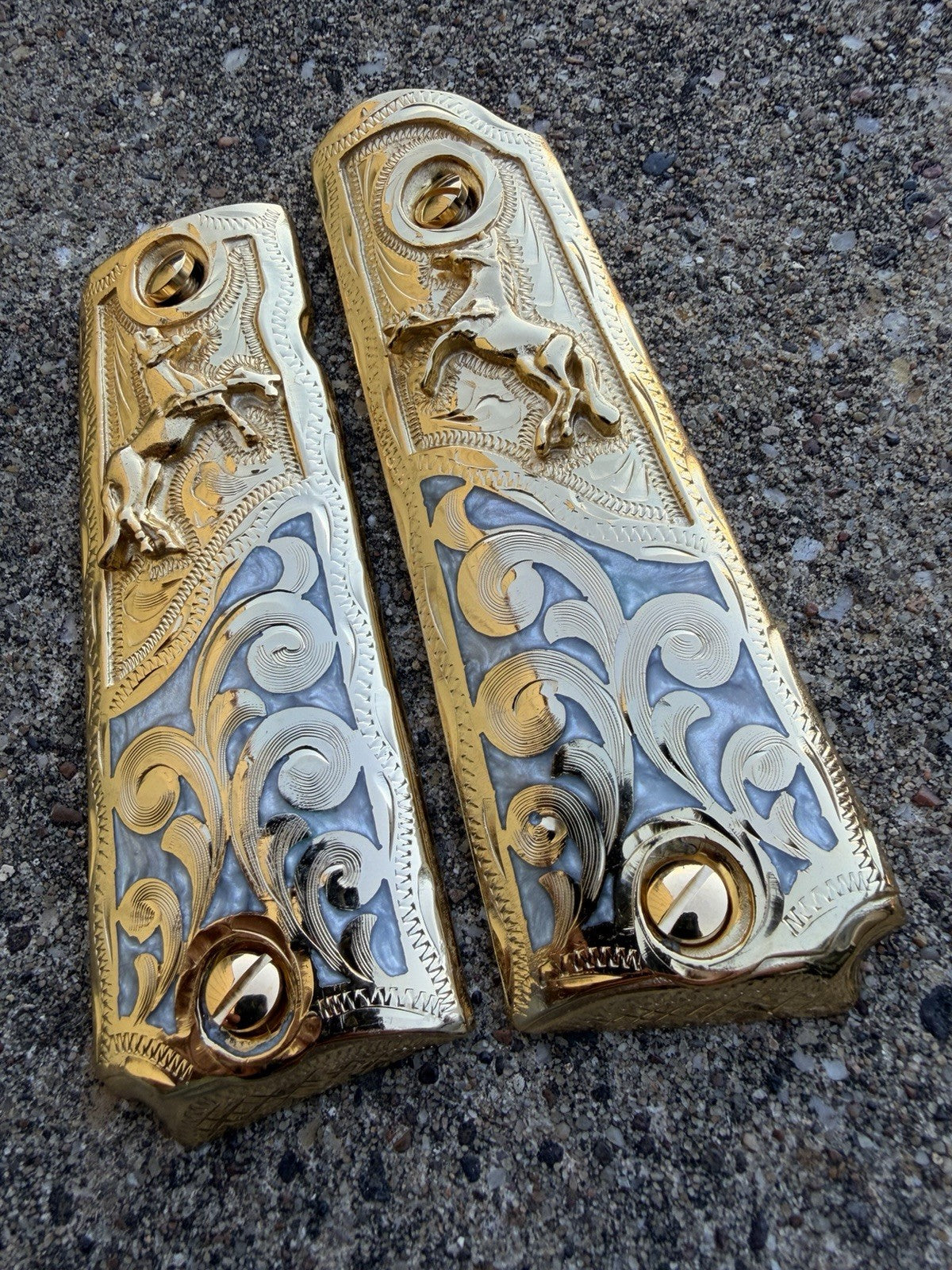 1911 45 38 Super Full Size Horse Gold Gun Pistol Grip Cachas & 24K Screws