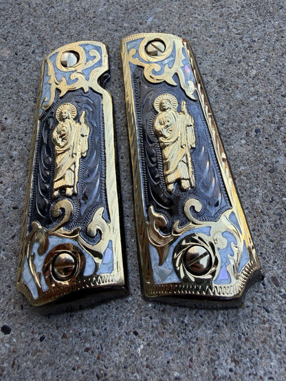 1911 45 38 Super Full Size San Judas Gold Gun Pistol Grip Cachas & 24K Screws