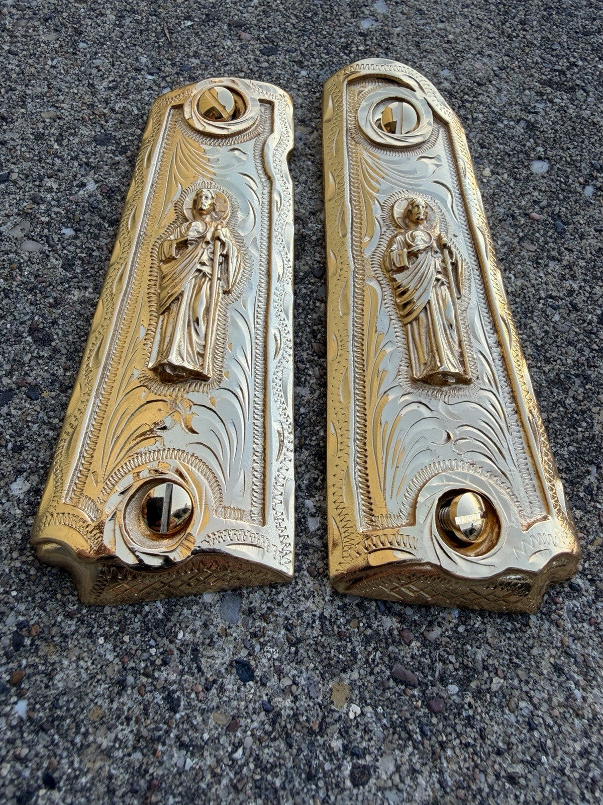 1911 45 38 Super Full Size San Judas Gold Gun Pistol Grip Cachas & 24K Screws