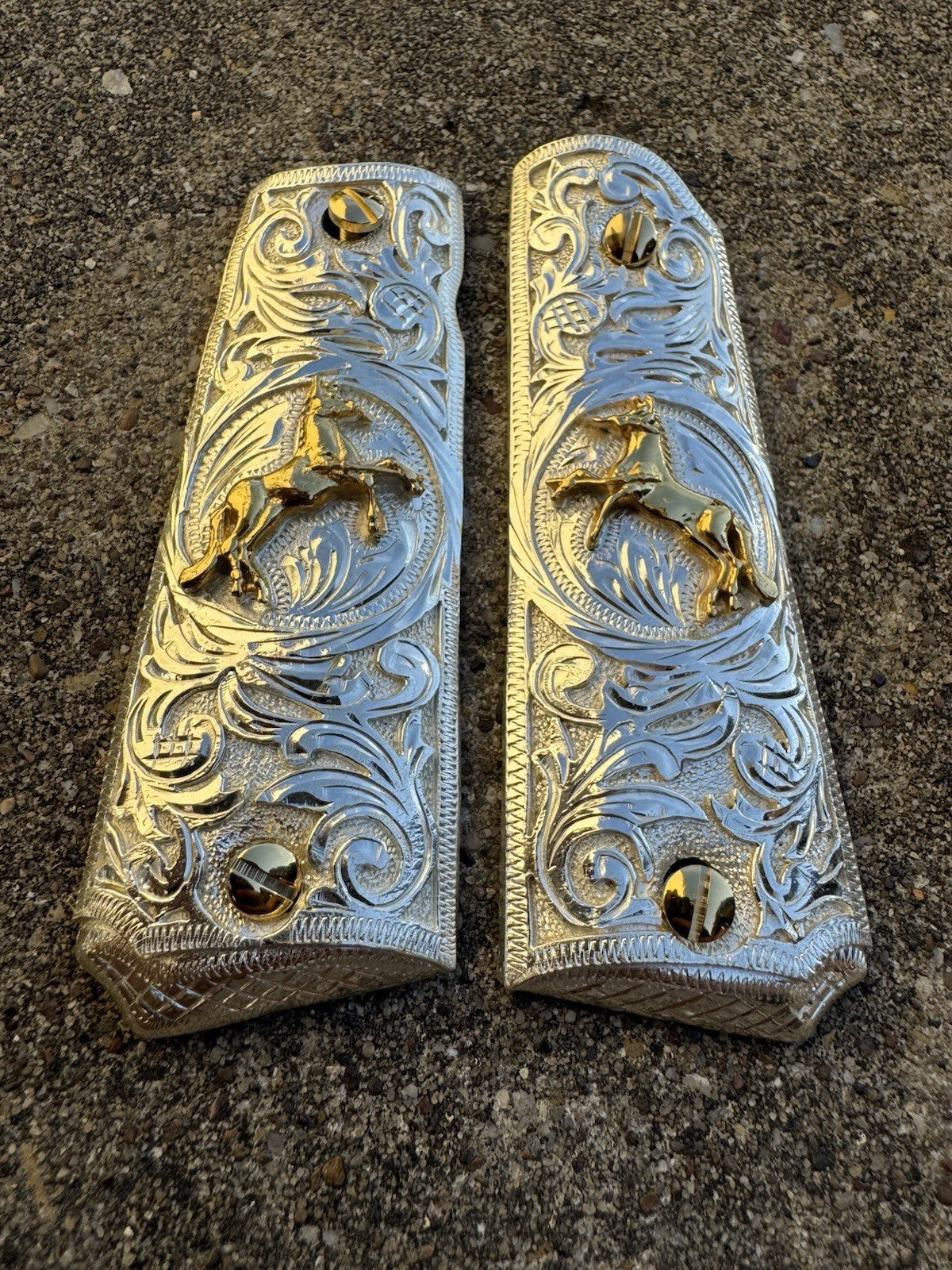 1911 45 38 Super Full Size Horse Gold Gun Pistol Grip Cachas & 24K Screws