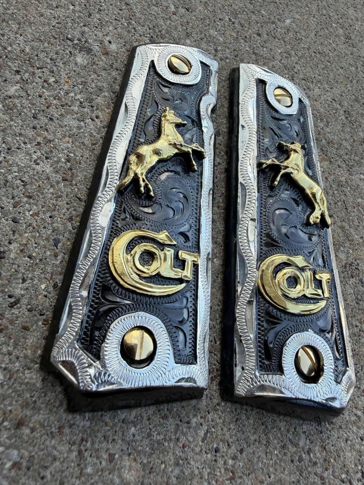 1911 45 38 Super Full Size Horse Gold Gun Pistol Grip Cachas & 24K Screws