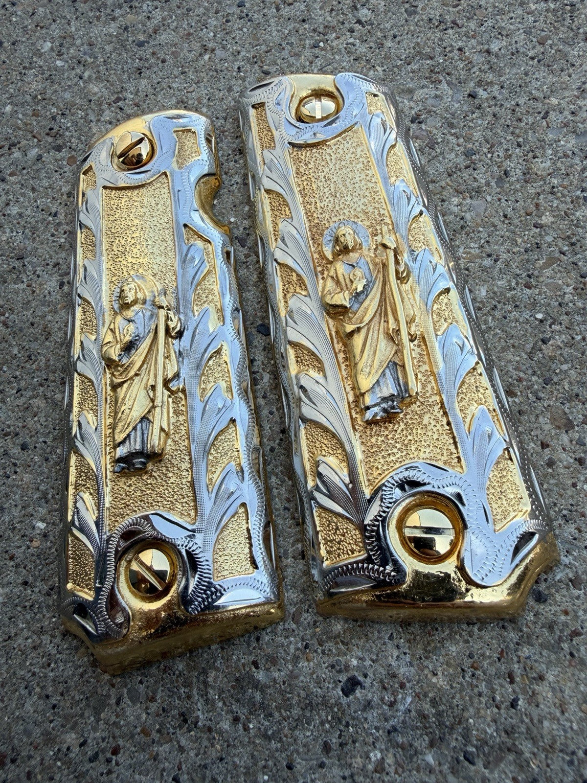 1911 45 38 Super Full Size San Judas Gold Gun Pistol Grip Cachas & 24K Screws