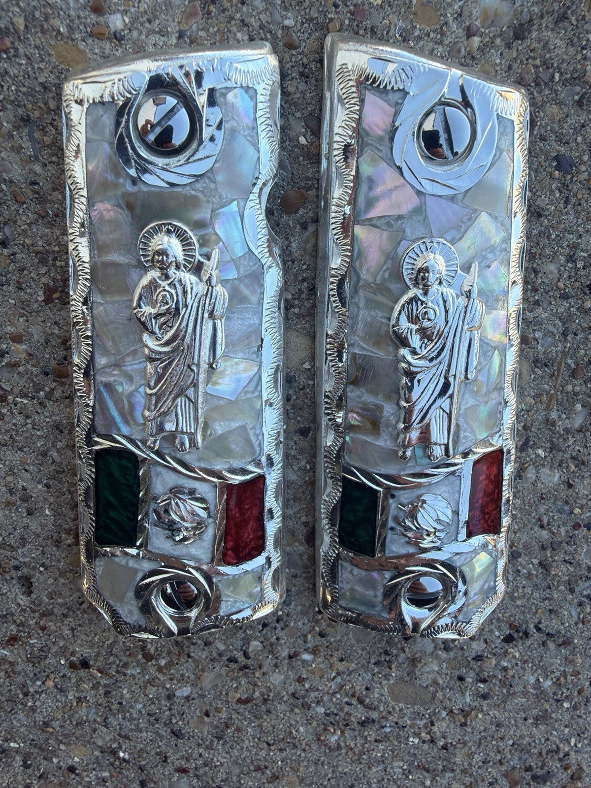 1911 45 38 Super Full Size San Judas Gun Pistol Grip Cachas & Polished Screws
