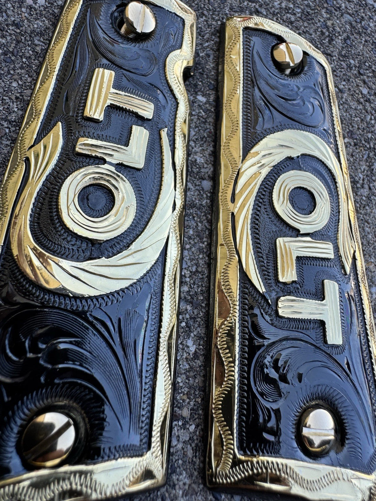 1911 45 38 Super Colt Full Size Gold Gun Pistol Grip Cachas & 24K Screws