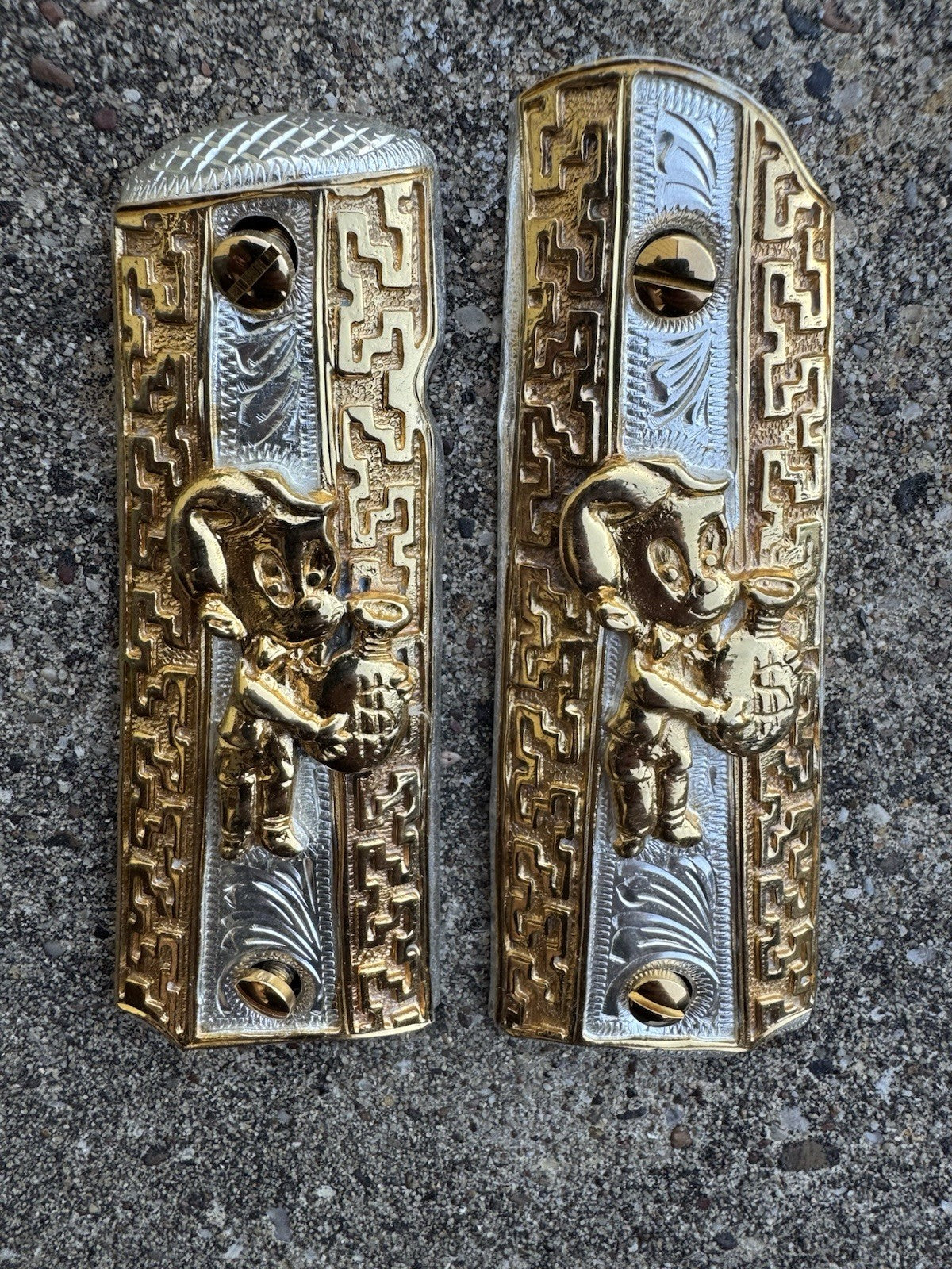 1911 45 38 Super Full Size Richie Rich Gold Gun Pistol Grip Cachas & 24K Screws