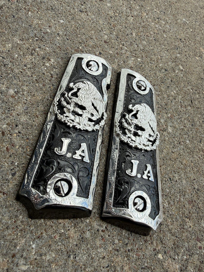 1911 45 38 Super Full Size Mexican Eagle "J.A" Gun Pistol Grip Cachas & Screws