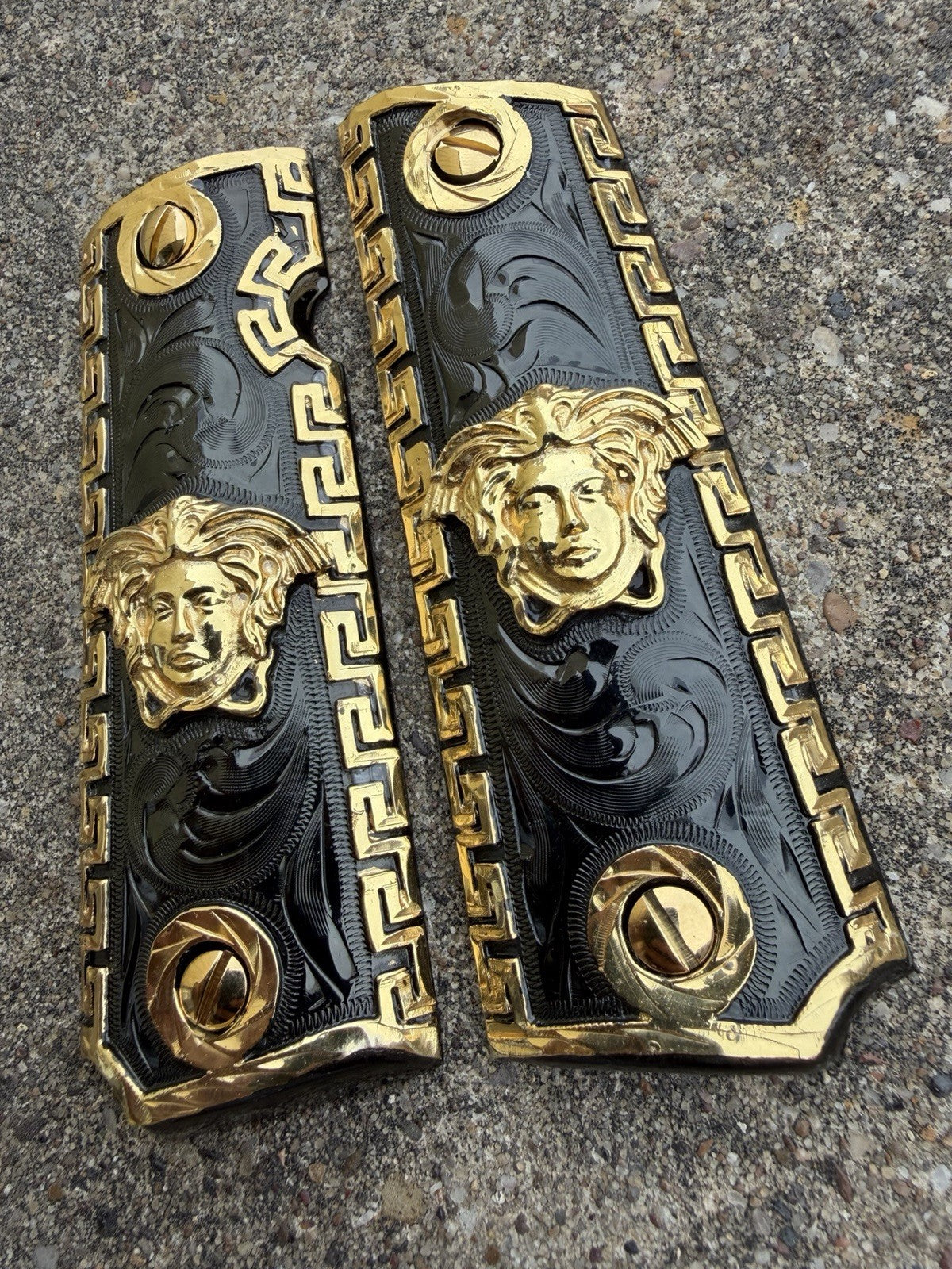 1911 45 38 Super Full Size Versace Gold Gun Pistol Grip Cachas & 24K Screws