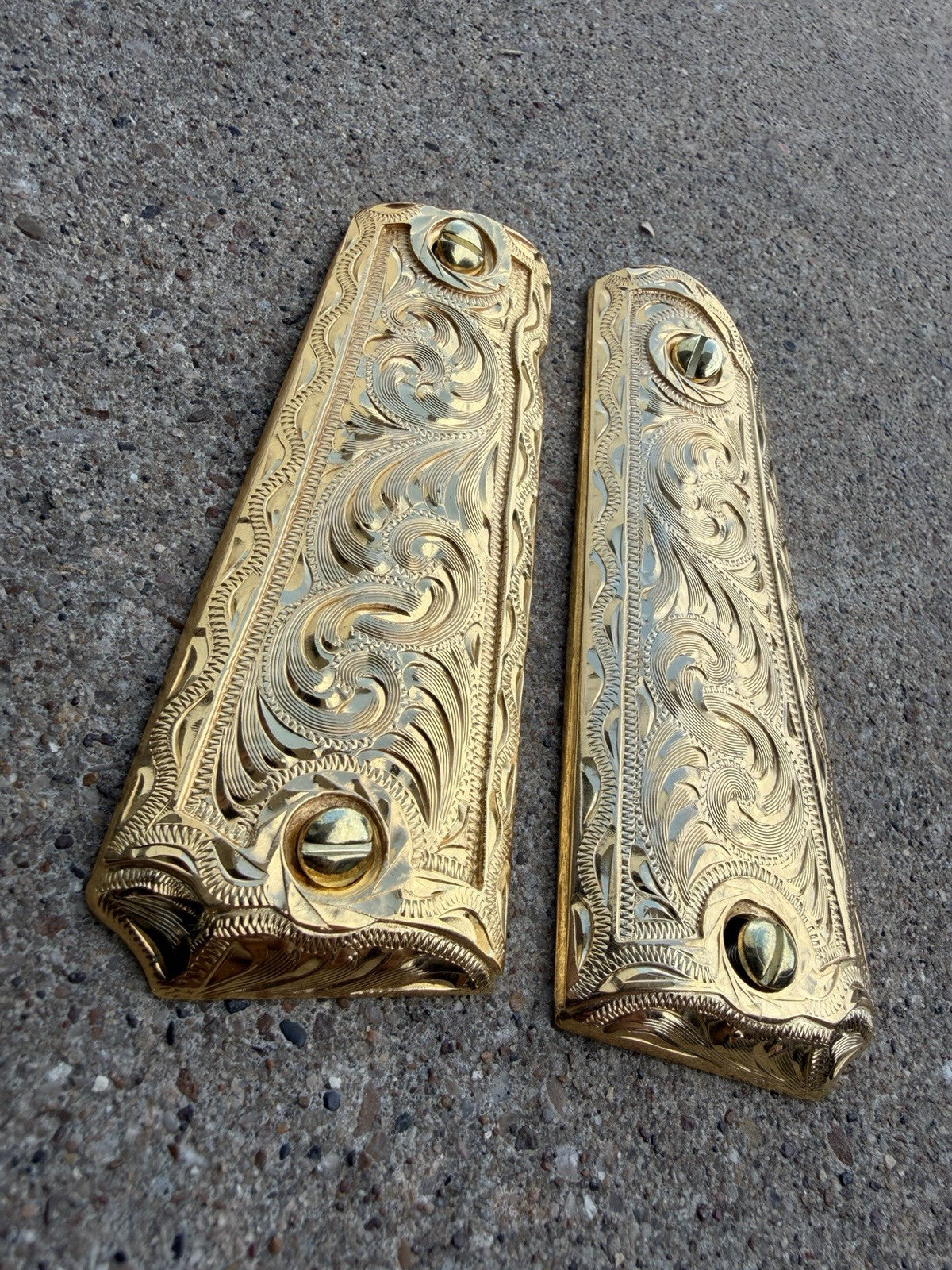 1911 45 38 Super Full Size Gold Gun Pistol Grip Cachas Chapeado & 24K Screws