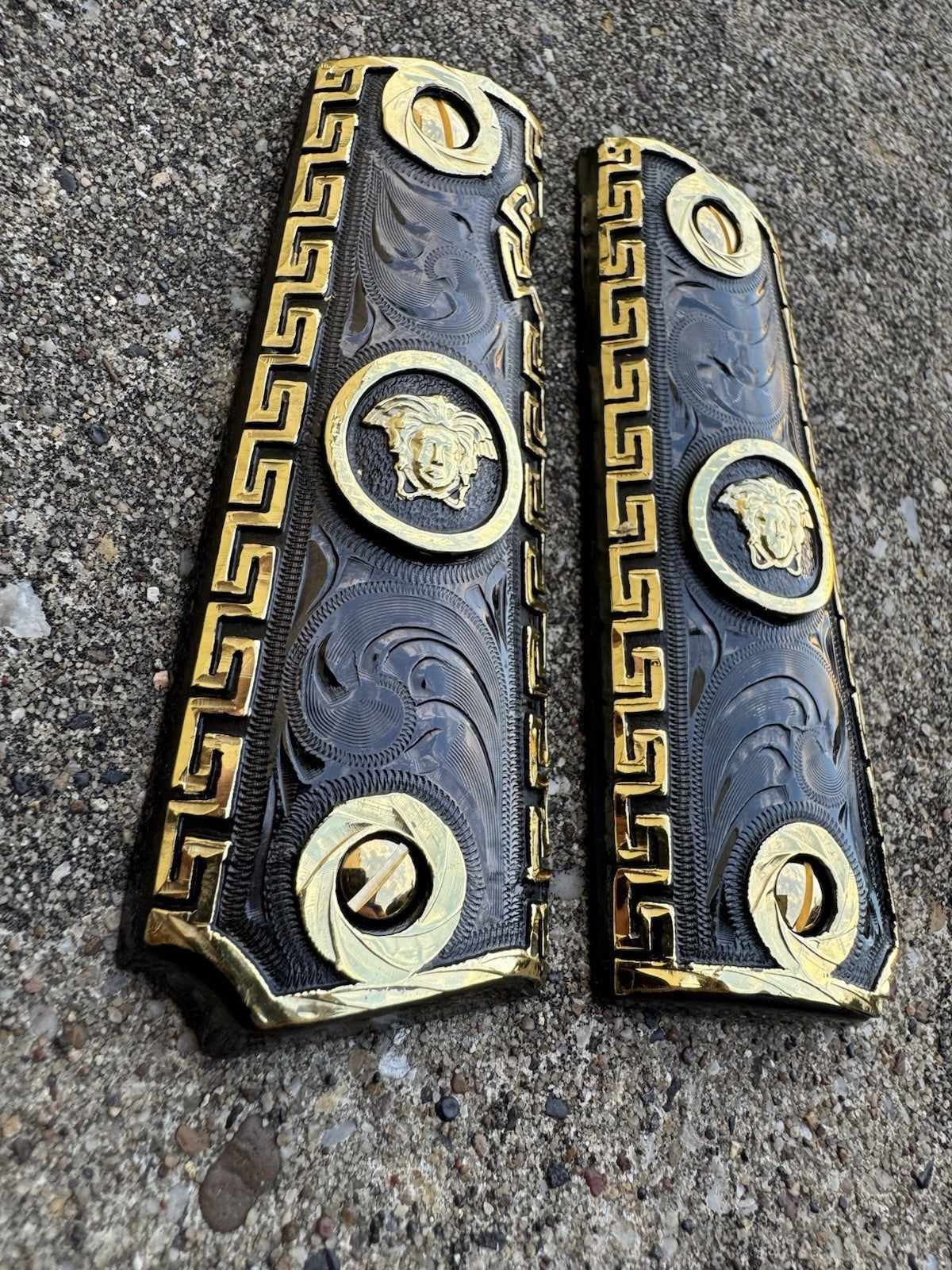 1911 45 38 Super Full Size Versace Gold Gun Pistol Grip Cachas & 24K Screws