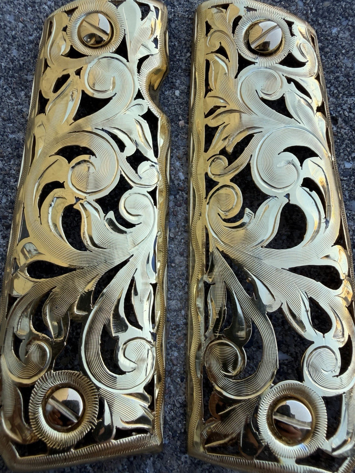 1911 45 38 Super Full Size Gold Gun Pistol Grip Cachas Chapeado & 24K Screws