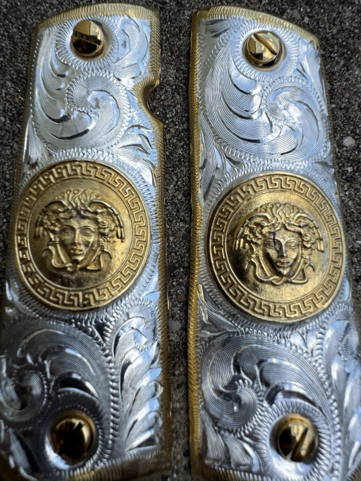1911 45 38 Super Full Size Versace Gold Gun Pistol Grip Cachas & 24K Screws