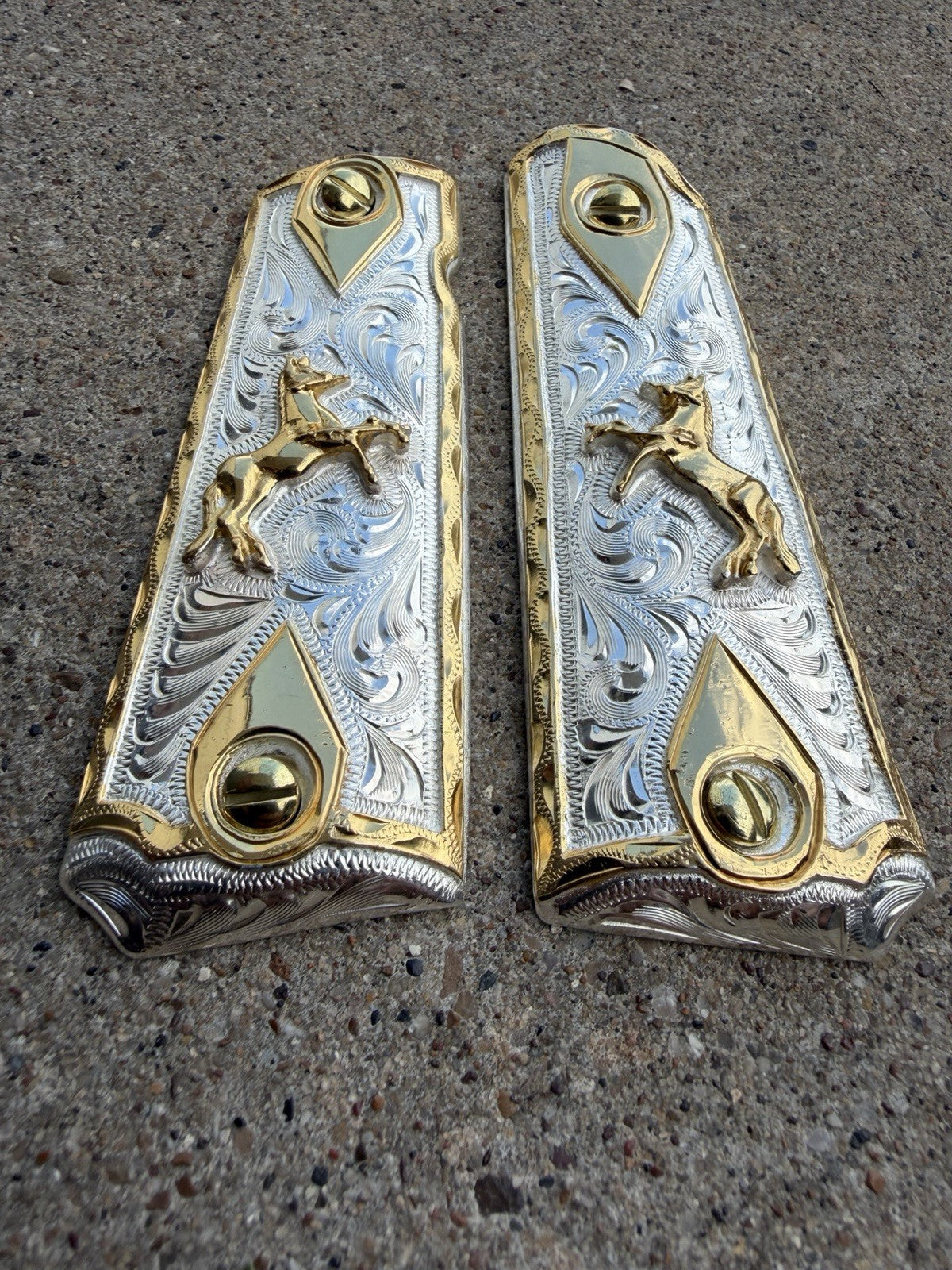 1911 45 38 Super Full Size Horse Gold Gun Pistol Grip Cachas & 24K Screws