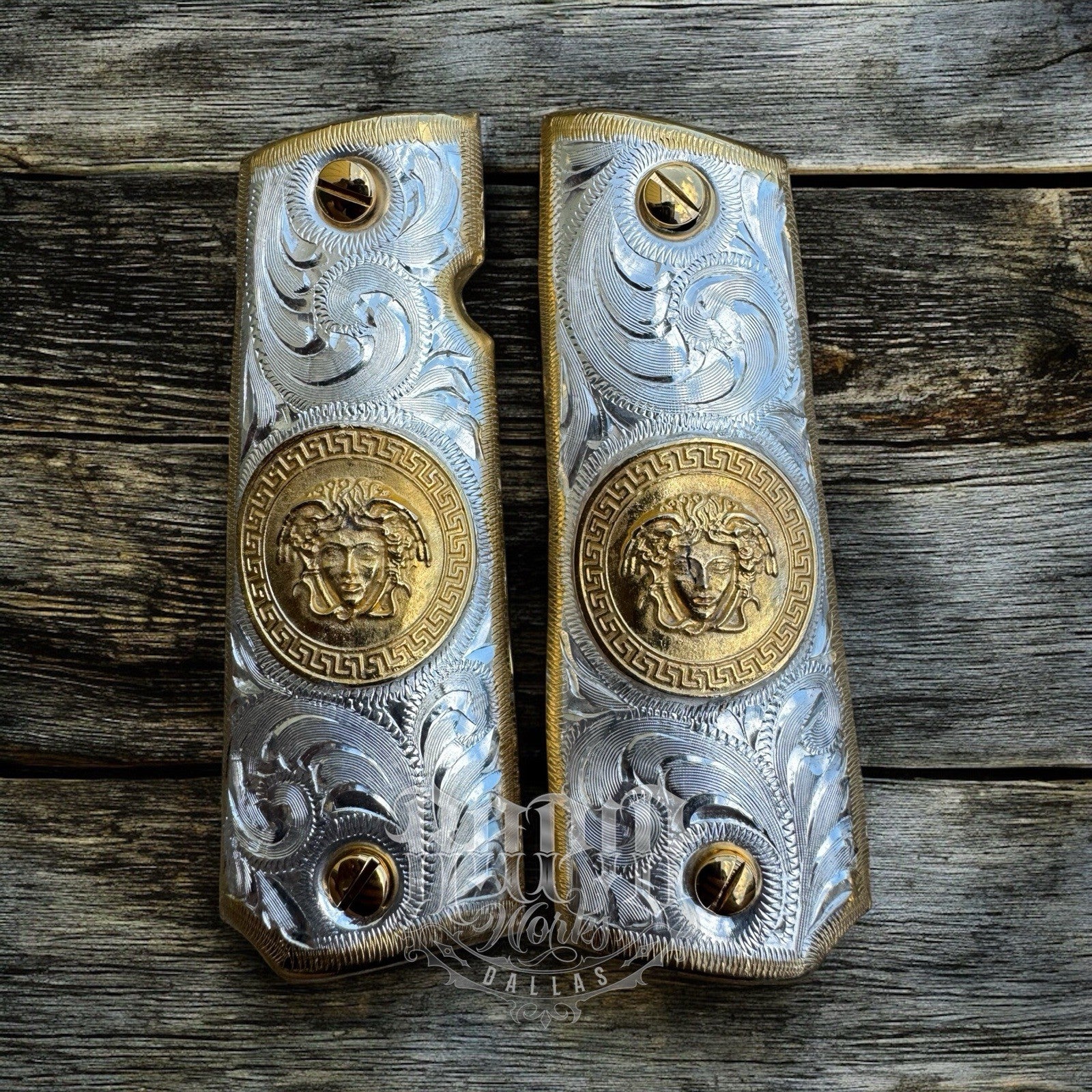 1911 45 38 Super Full Size Versace Gold Gun Pistol Grip Cachas & 24K Screws