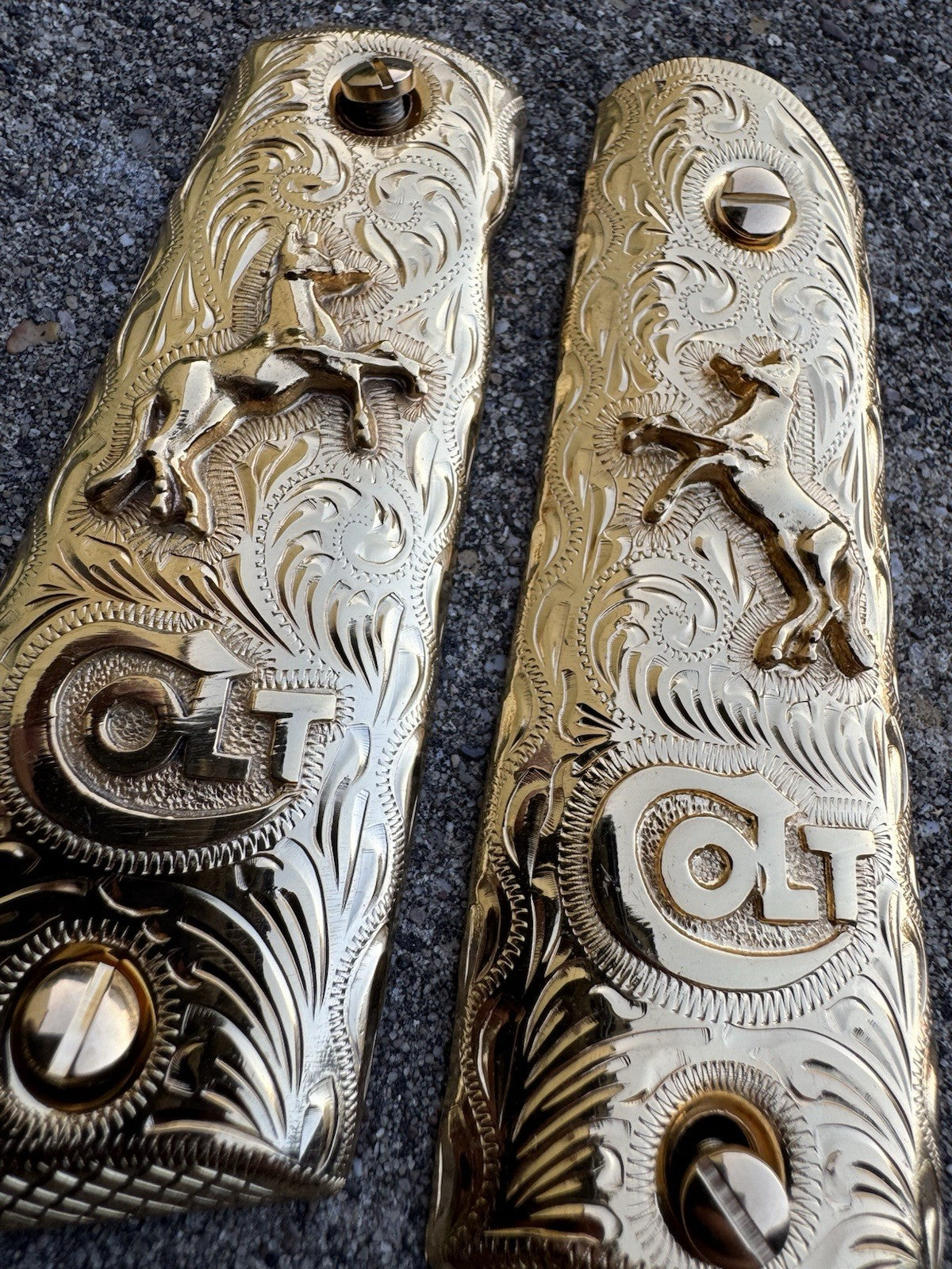 1911 45 38 Super Full Size Colt Horse Gold Gun Pistol Grip Cachas & 24K Screws