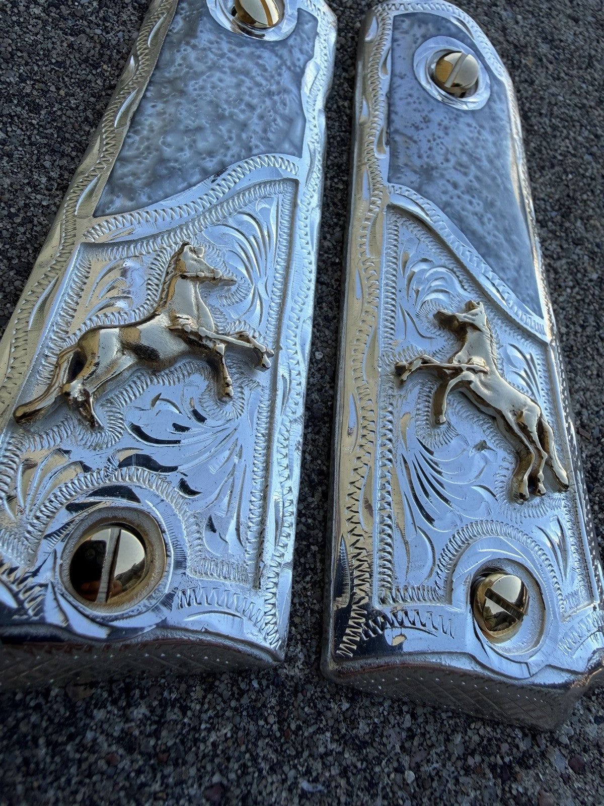 1911 45 38 Super Full Size Horse Gold Gun Pistol Grip Cachas & 24K Screws
