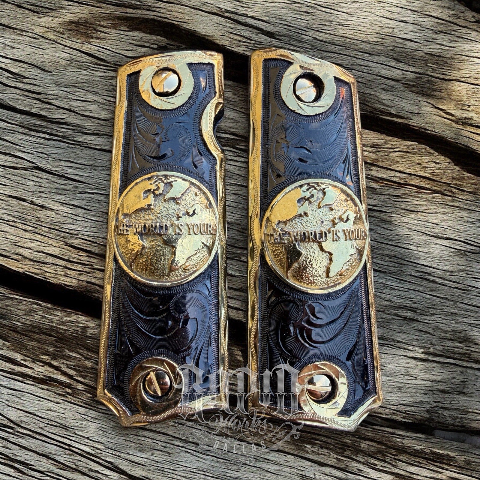 1911 45 38 Super Full Size WORLD IS YOURS Gold Gun Pistol Grip Cachas &24K Screw