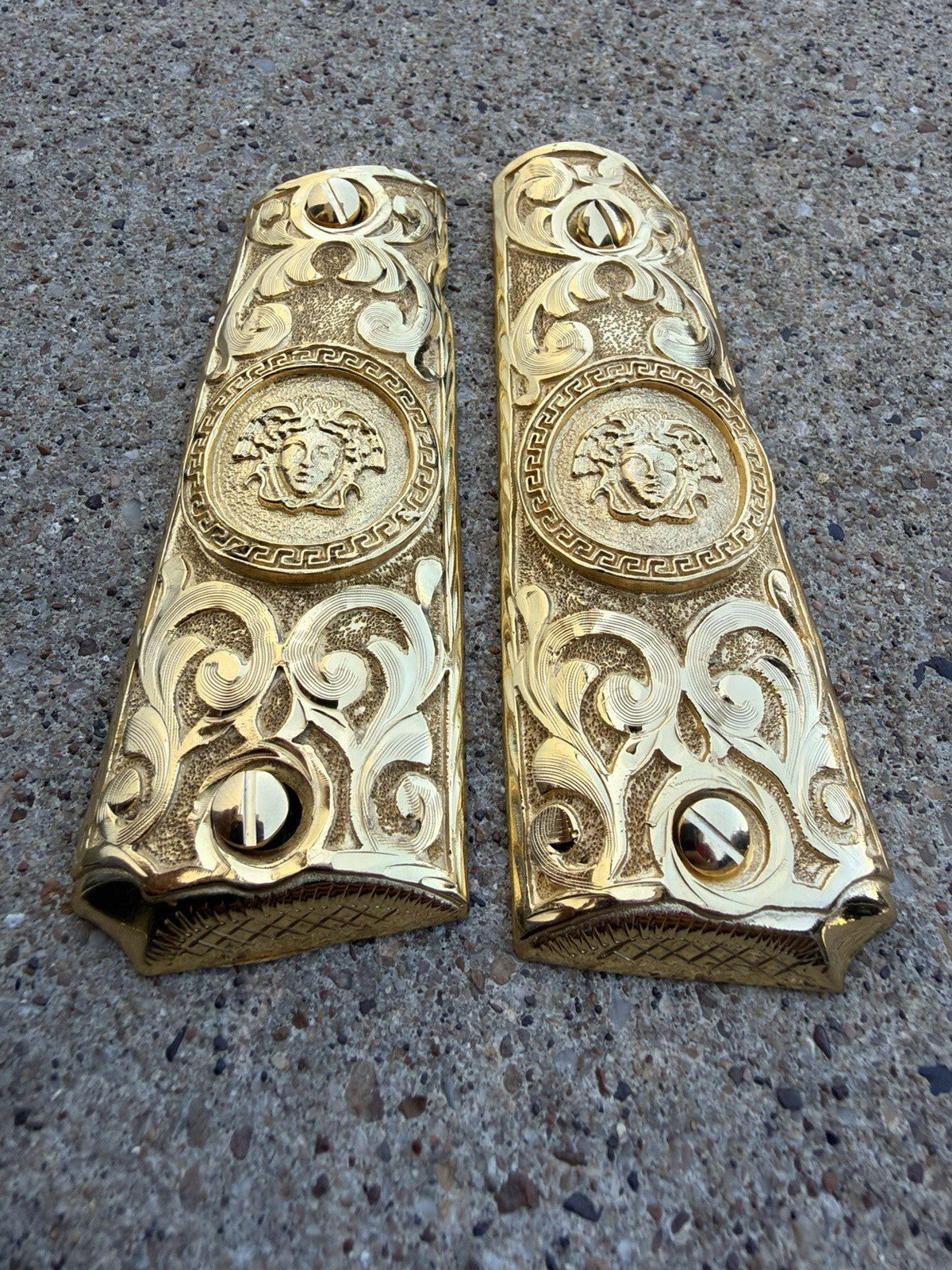 1911 45 38 Super Full Size Versace Gold Gun Pistol Grip Cachas & 24K Screws