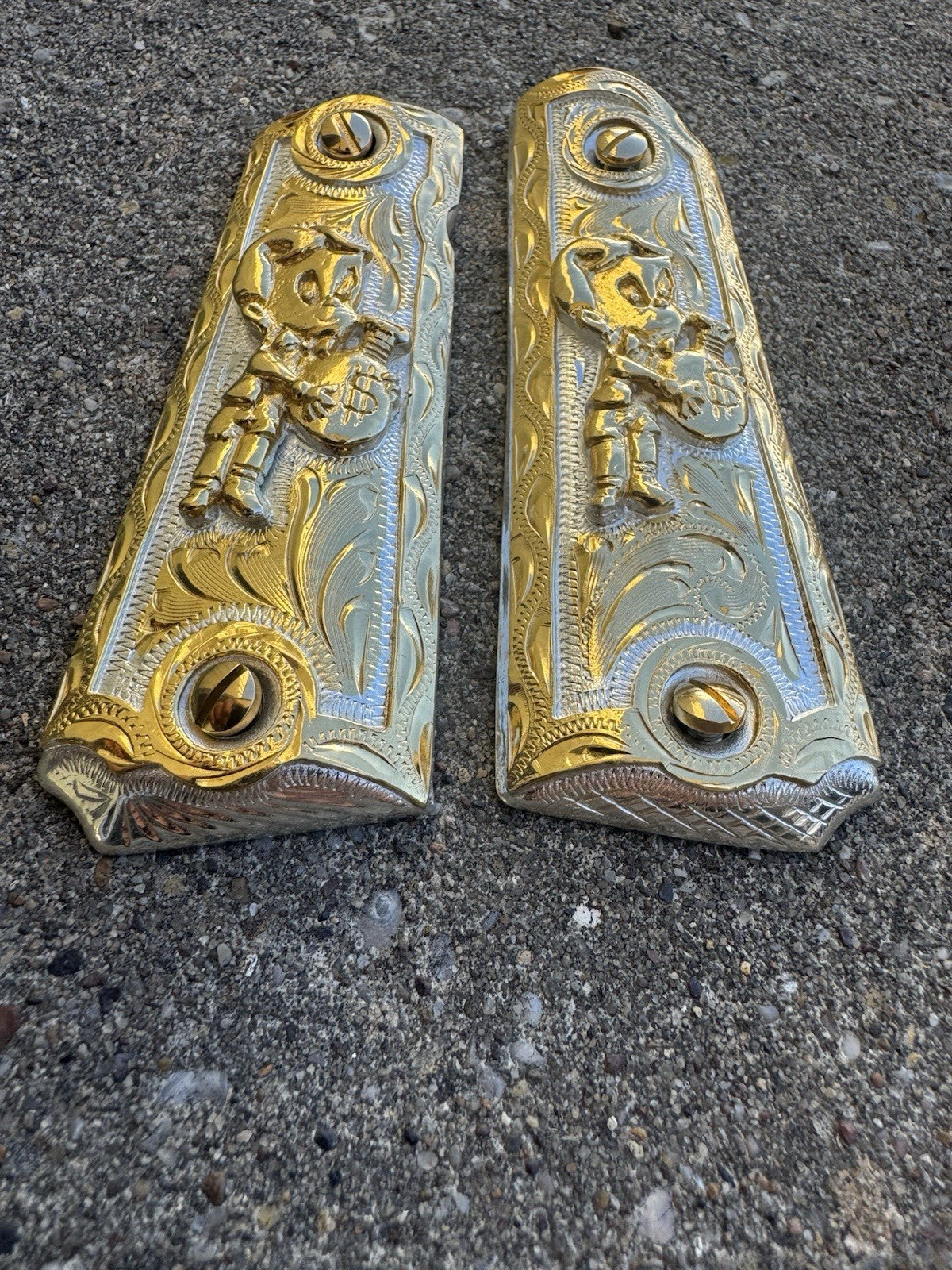 1911 45 38 Super Full Size Richie Rich Gold Gun Pistol Grip Cachas & 24K Screws