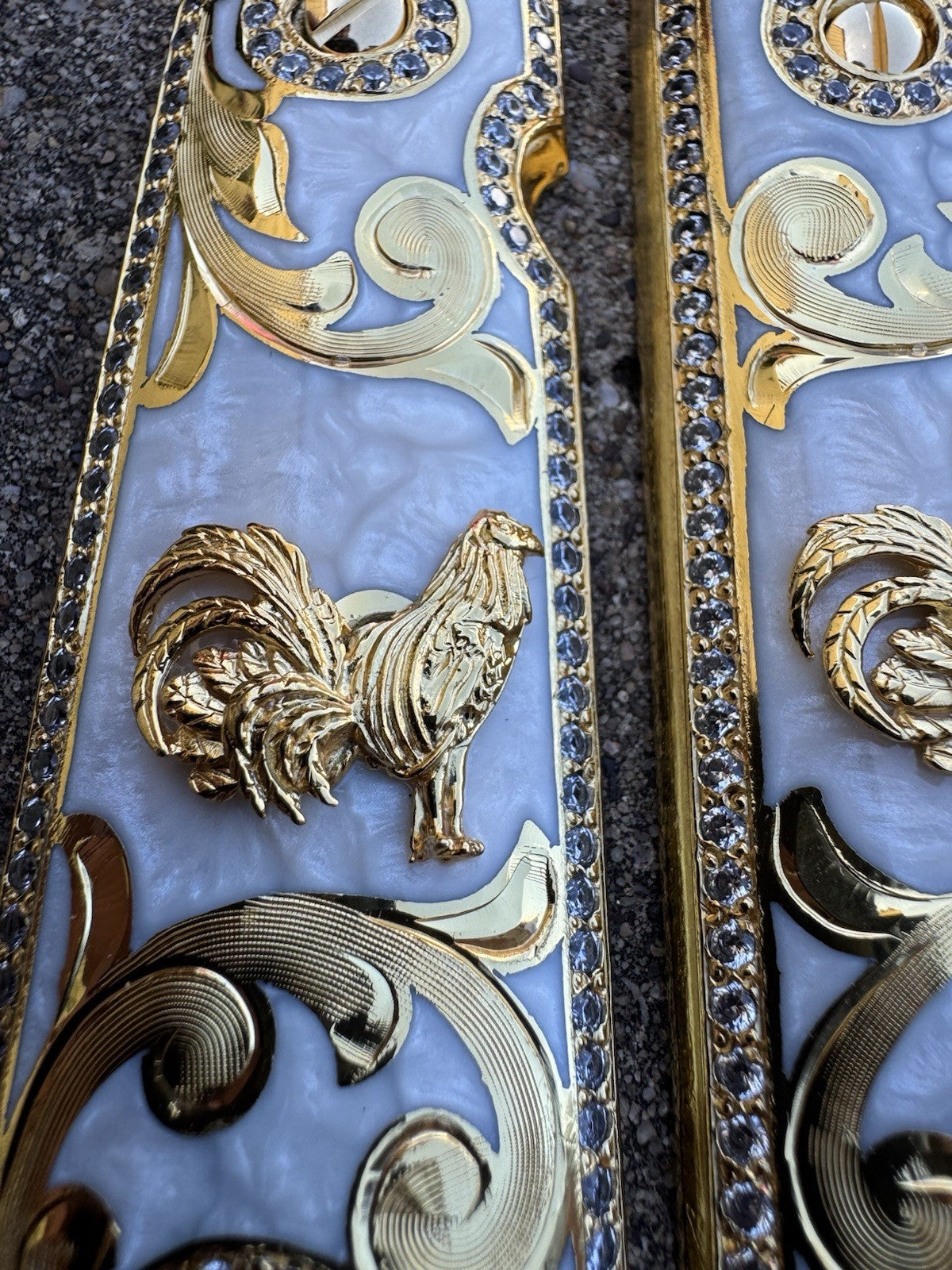 1911 ZIRCONIA 45 38 SUPER COLT GALLO GOLD GUN PISTOL GRIP CACHAS & 24K SCREW