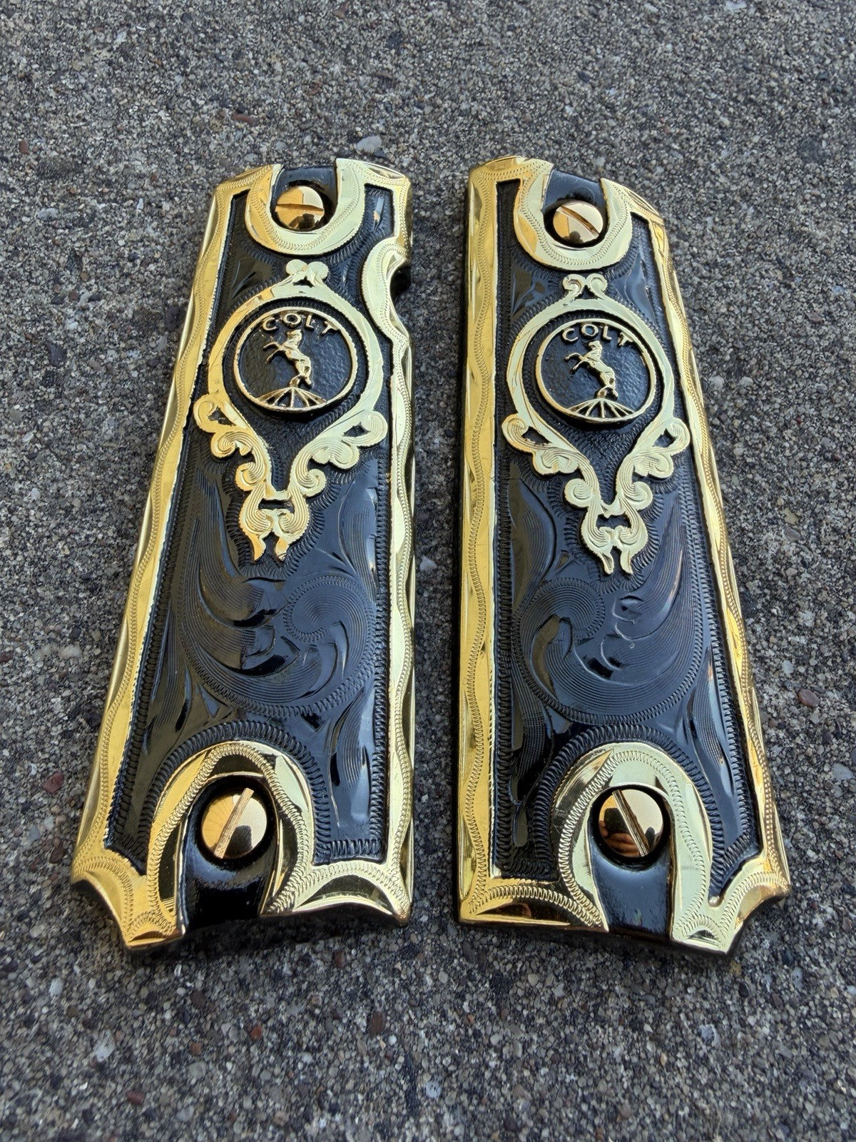 1911 45 38 Super Full Size Horse Gold Gun Pistol Grip Cachas & 24K Screws