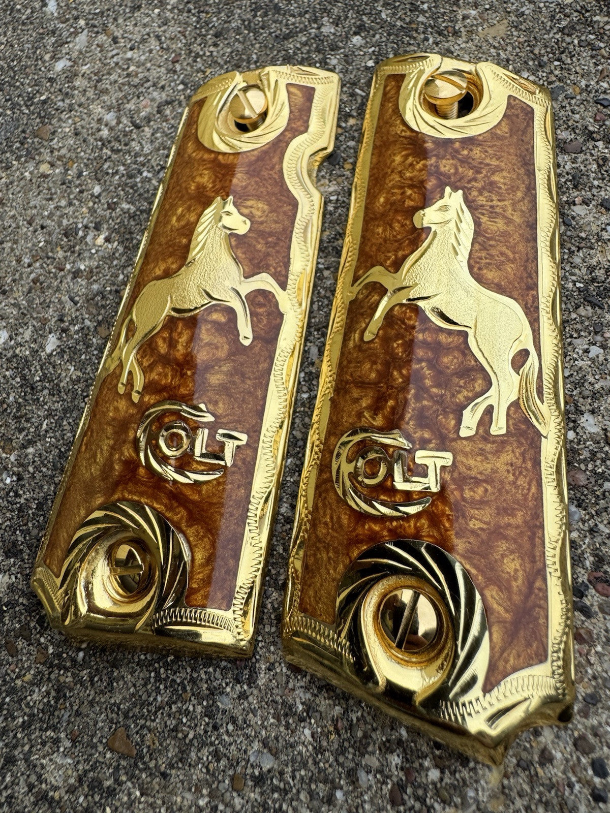 1911 45 38 Super Full Size Colt Horse Gold Gun Pistol Grip Cachas & 24K Screws