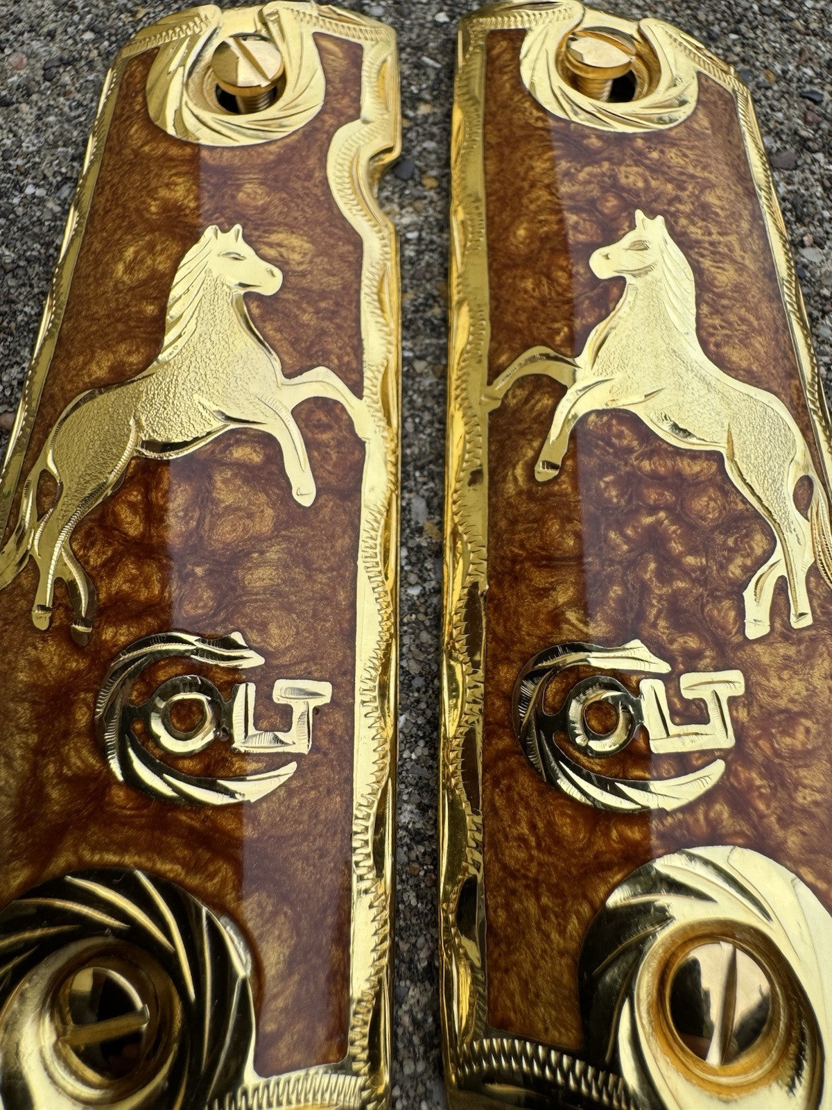 1911 45 38 Super Full Size Colt Horse Gold Gun Pistol Grip Cachas & 24K Screws