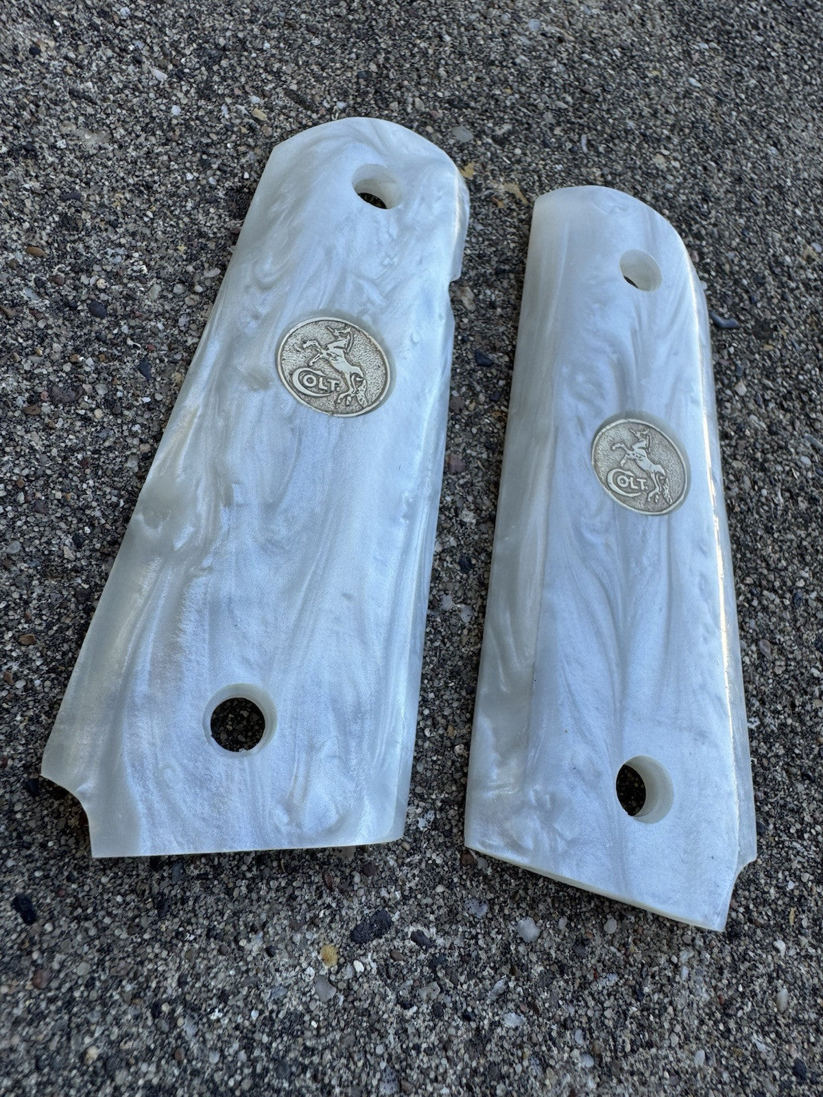 1911 45 38 Super Full Size Resin Gold Colt Coin Gun Pistol Grip Cachas